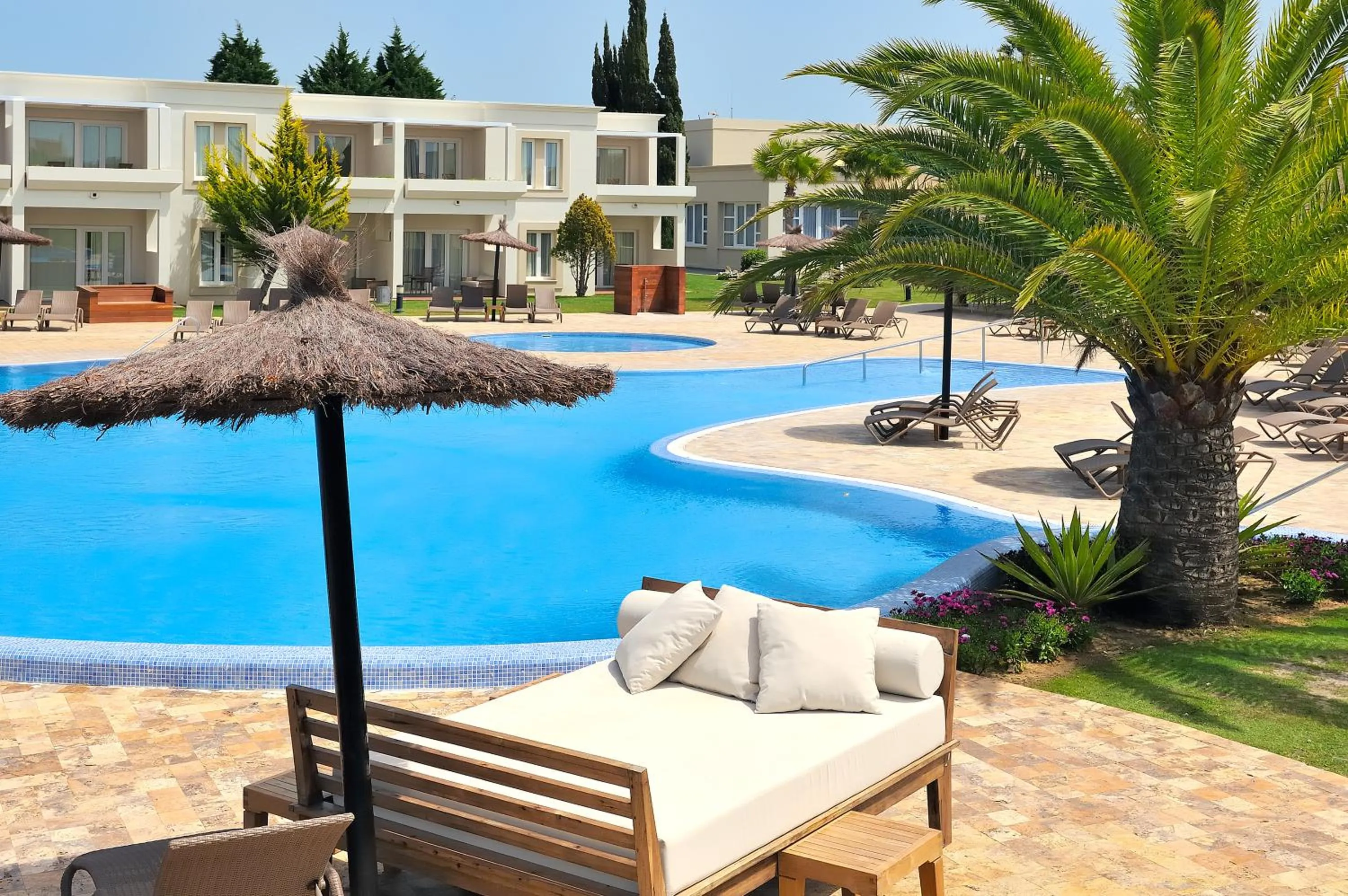 Facade/entrance in Vincci Resort Costa Golf