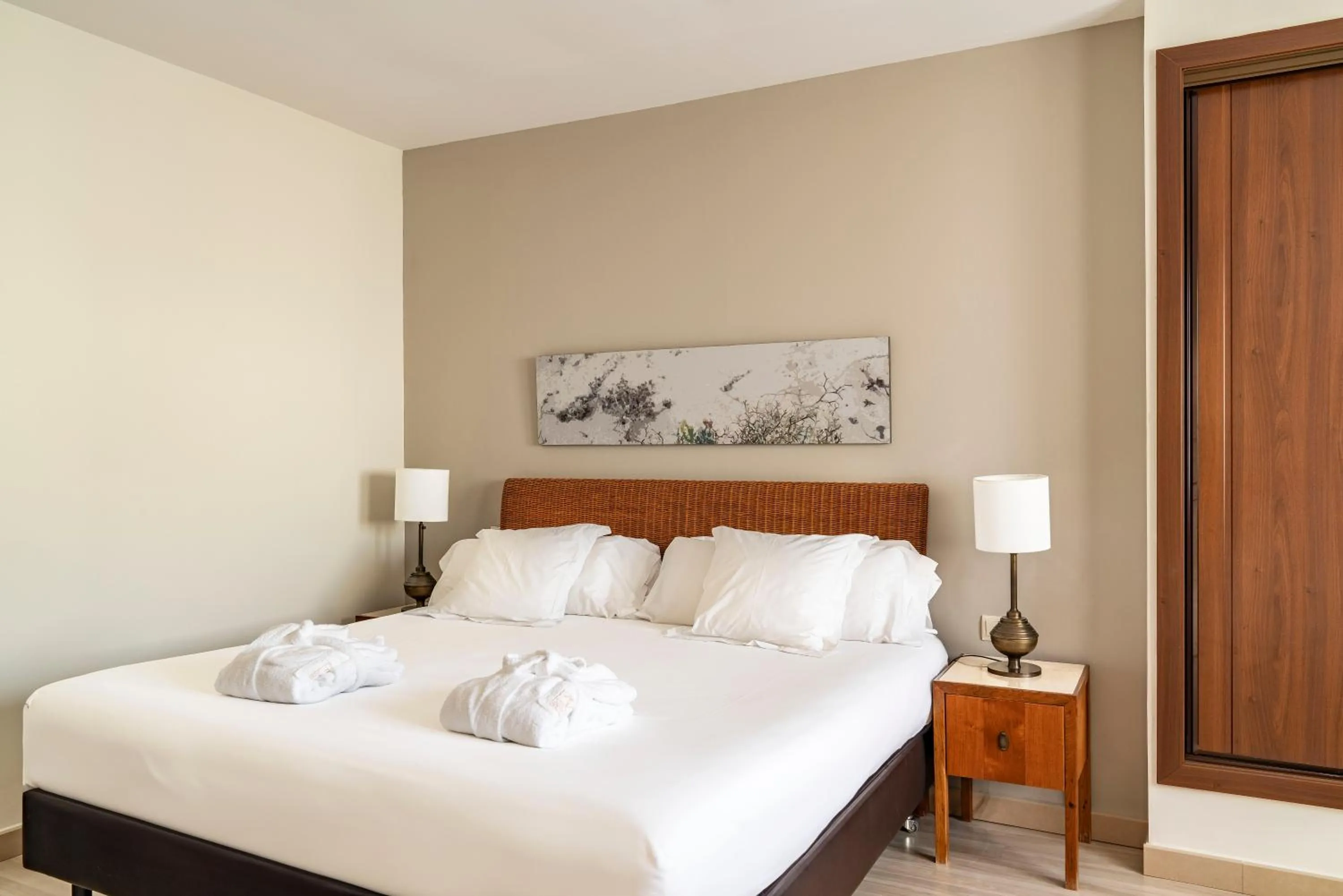 Bedroom, Bed in Vincci Resort Costa Golf