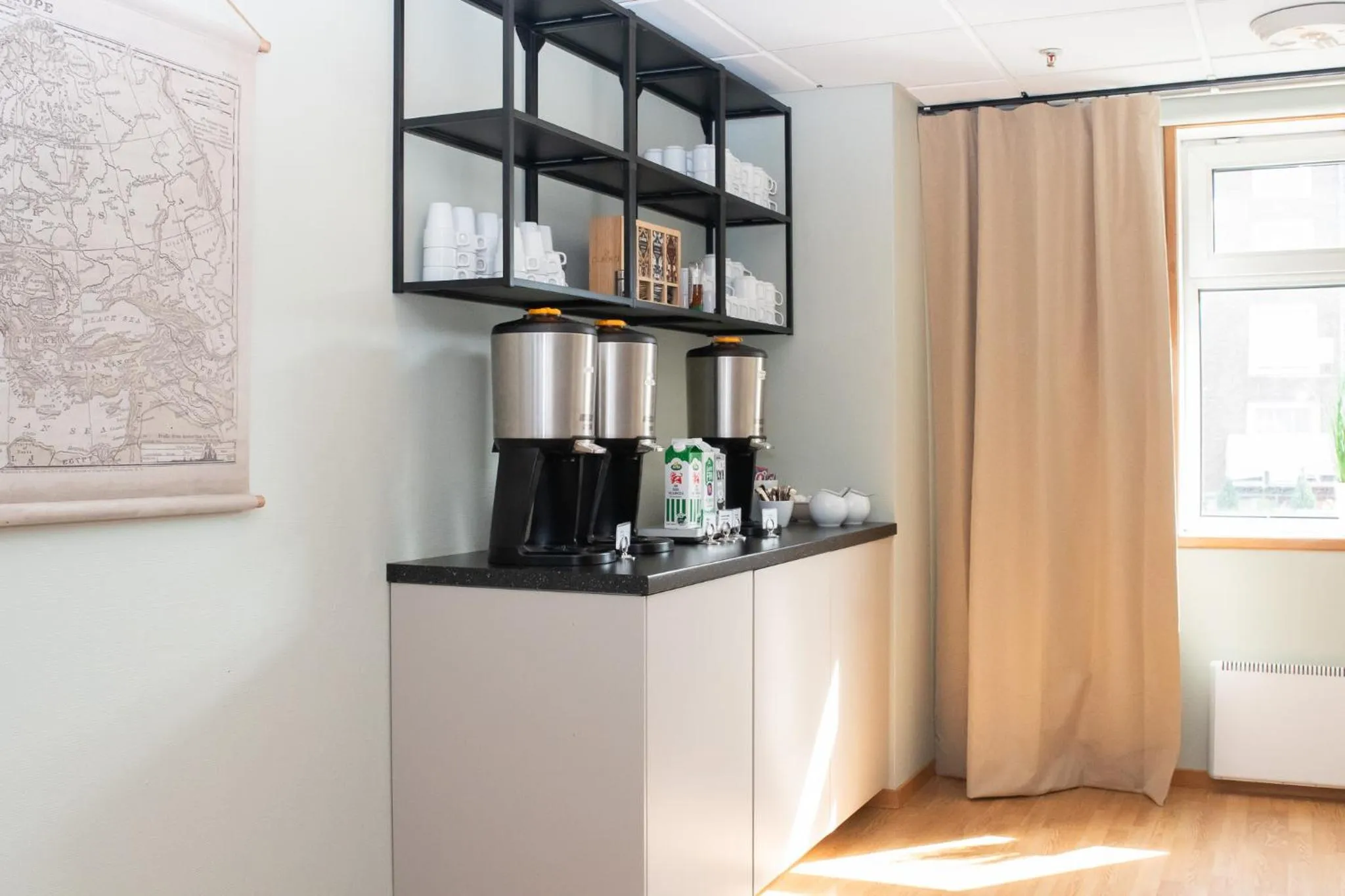 Coffee/tea facilities in Good Morning+ Göteborg City