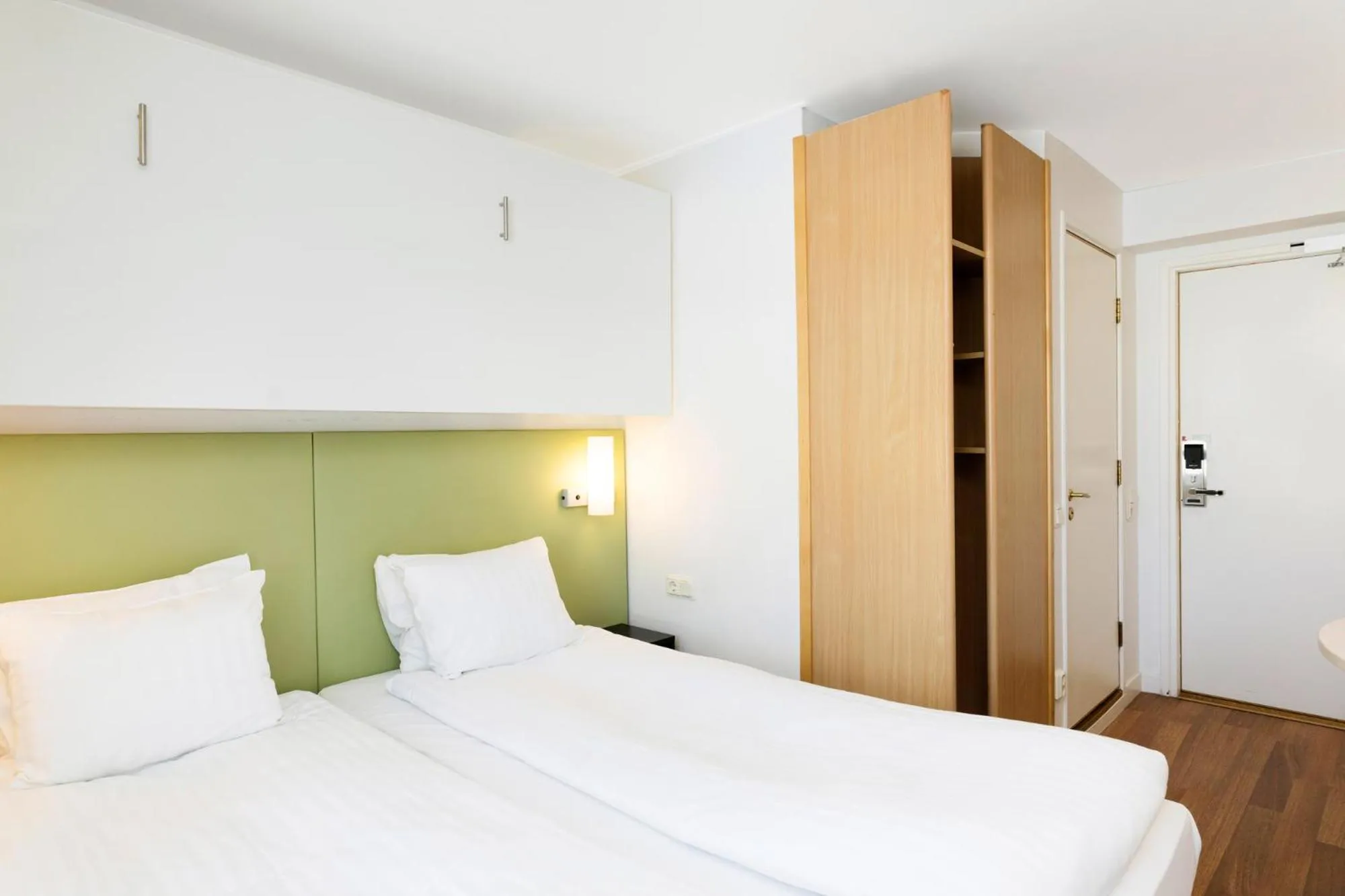 Bedroom, Bed in Good Morning+ Göteborg City