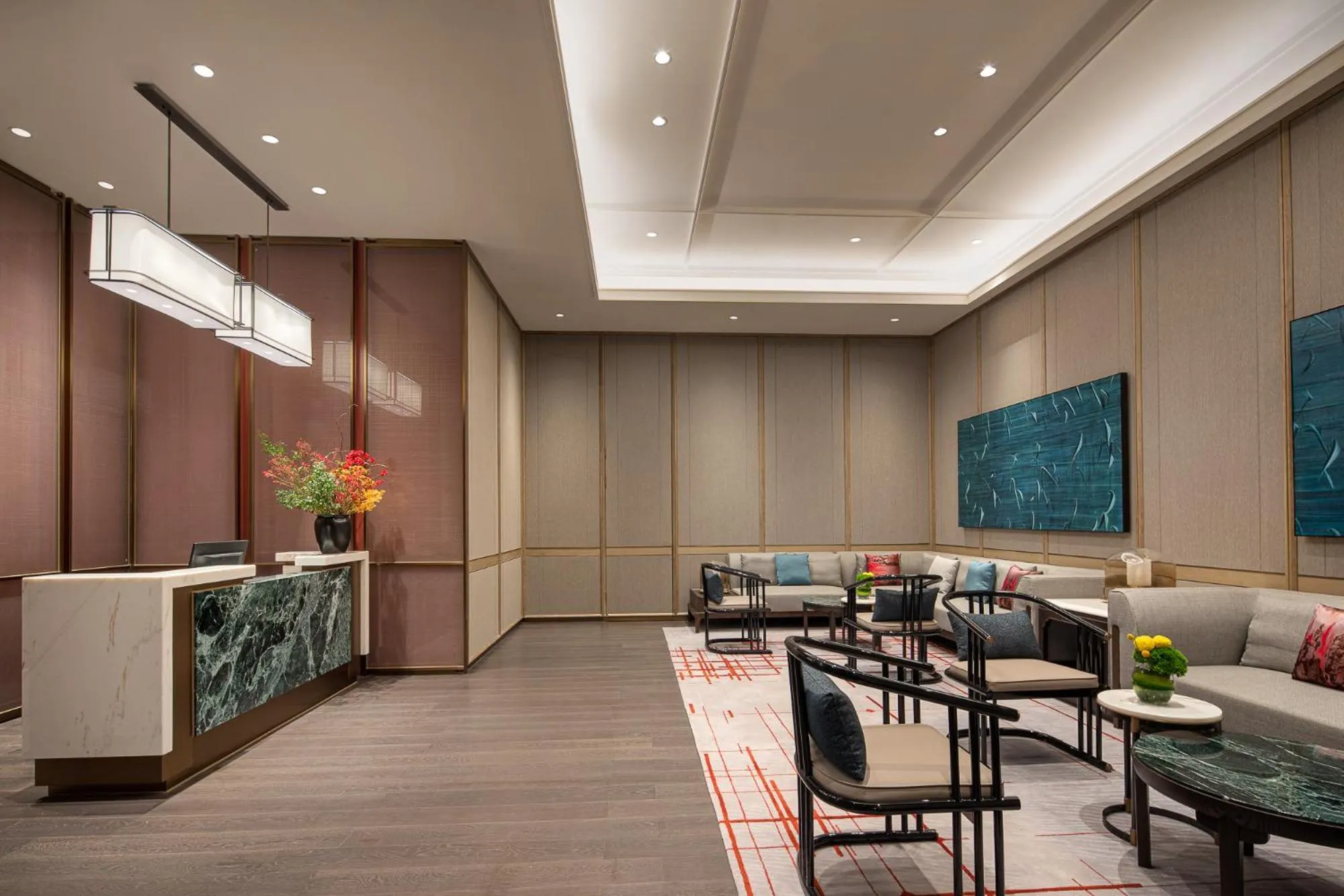 Lobby or reception in Hualuxe Leshan, an IHG Hotel