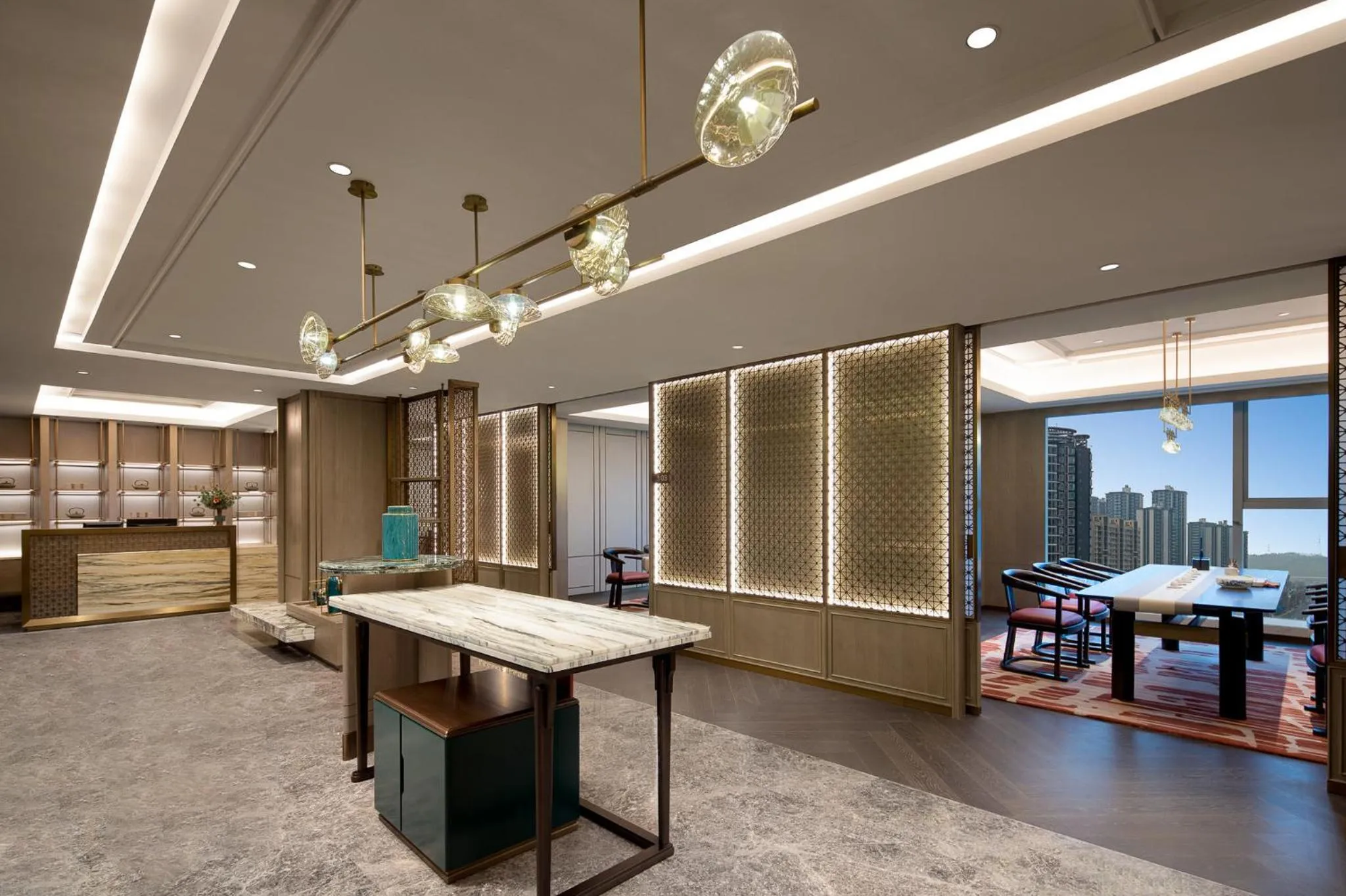 Restaurant/places to eat in Hualuxe Leshan, an IHG Hotel