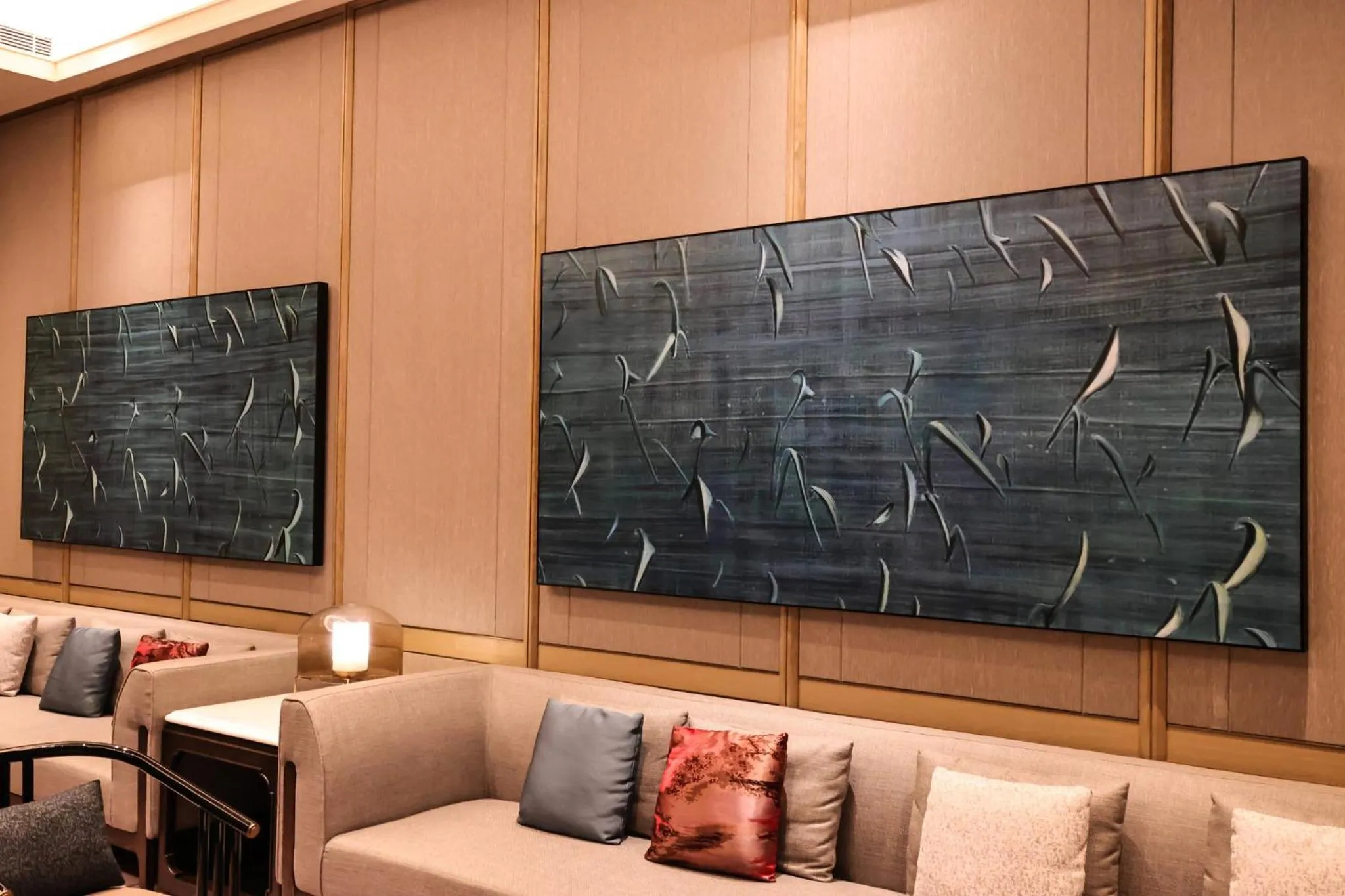 Property building in Hualuxe Leshan, an IHG Hotel