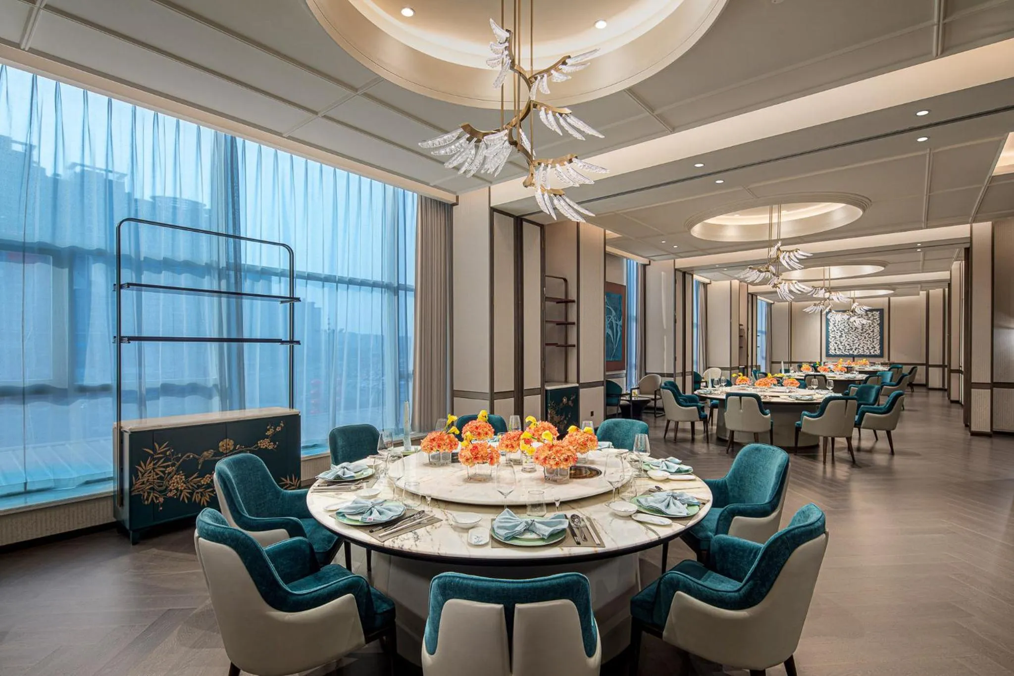 Restaurant/places to eat in Hualuxe Leshan, an IHG Hotel