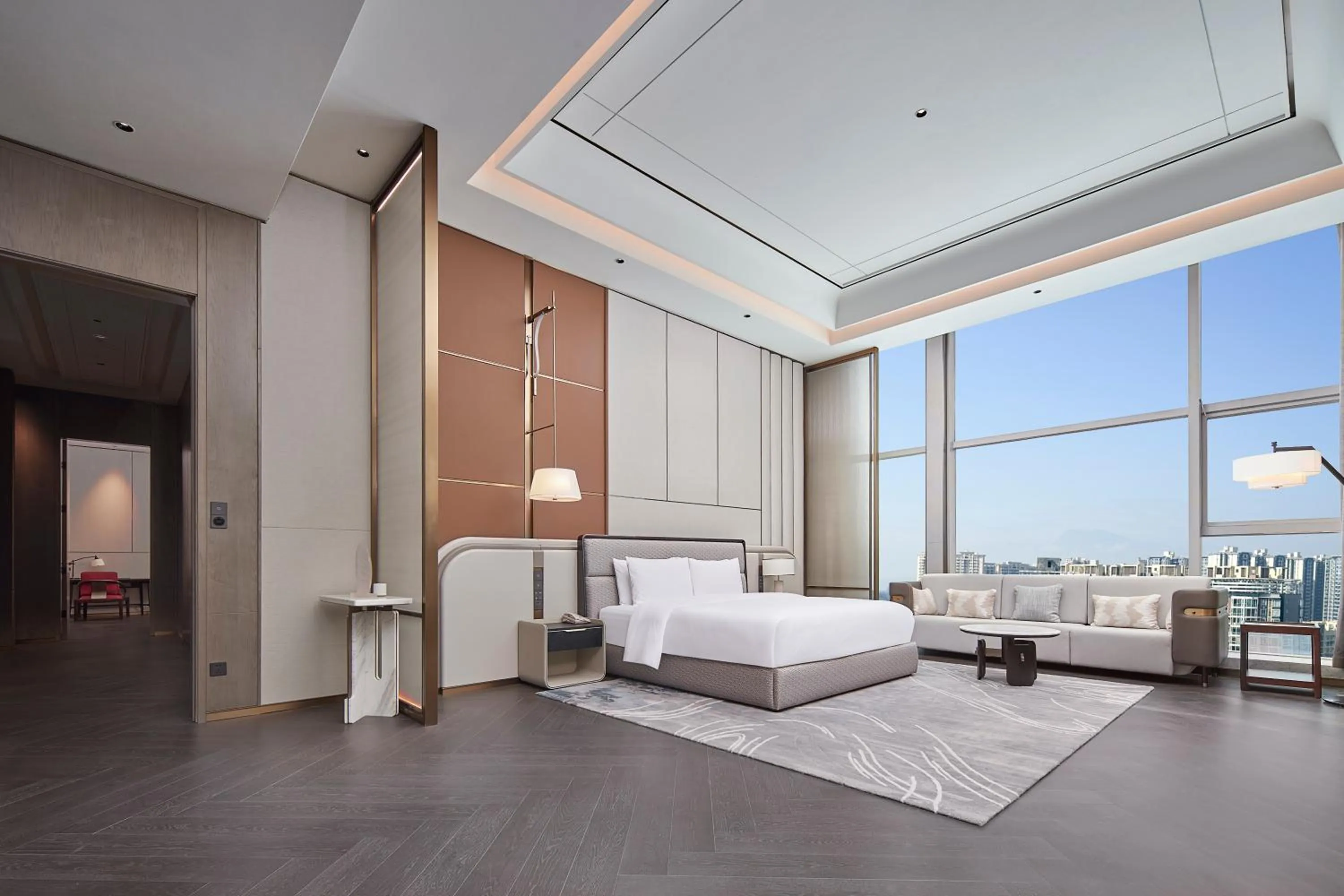 Bedroom, Bed in Hualuxe Leshan, an IHG Hotel