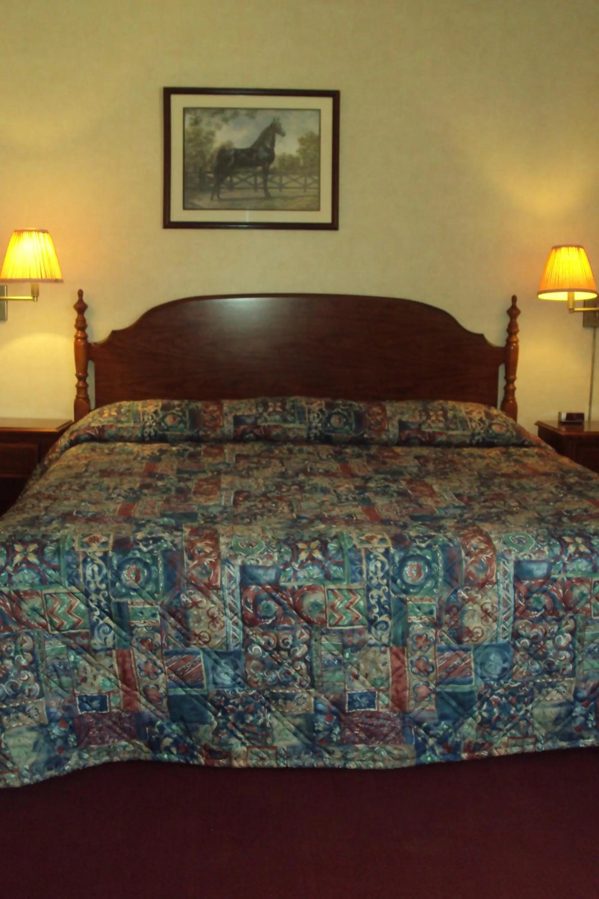 Bed in Executive Inn
