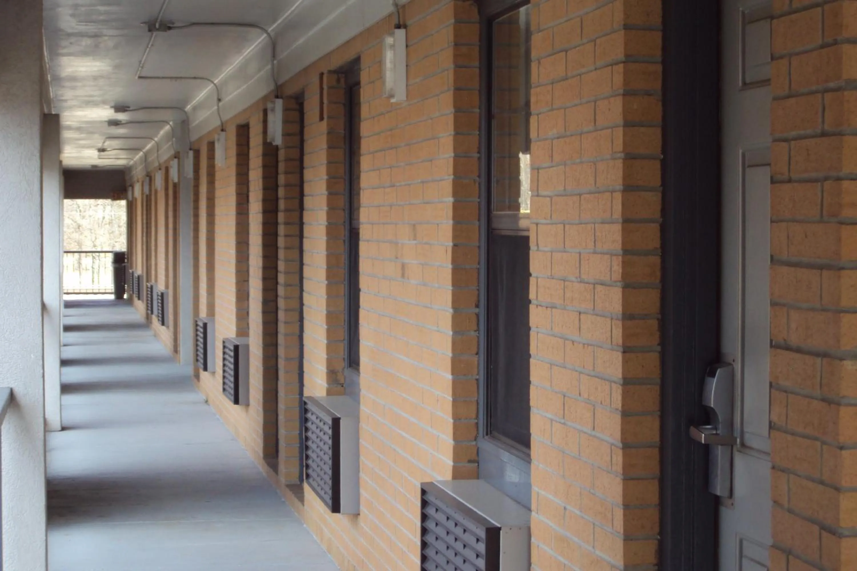 Property building in Executive Inn