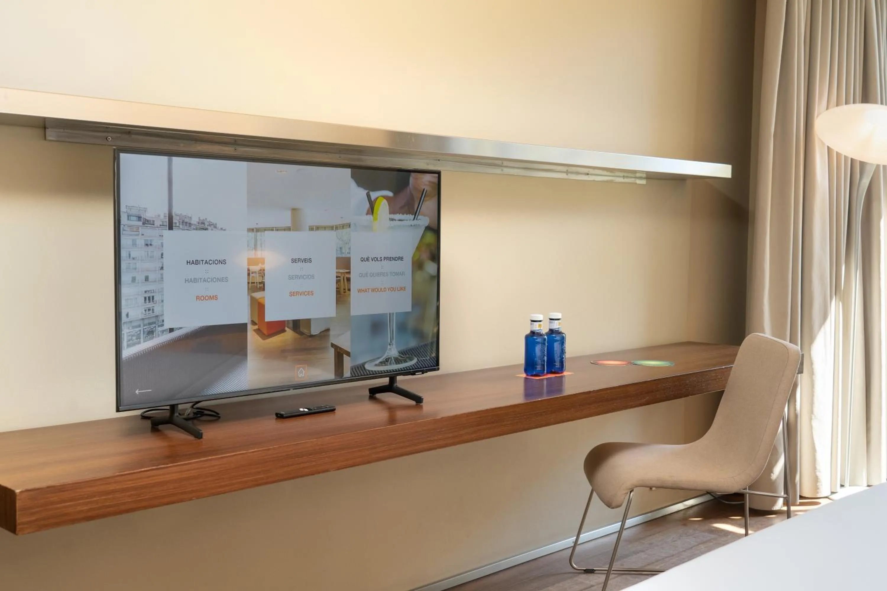 TV and multimedia in B Hotel