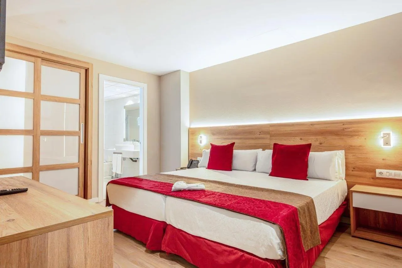 Photo of the whole room, Bed in Hotel Best Auto Hogar