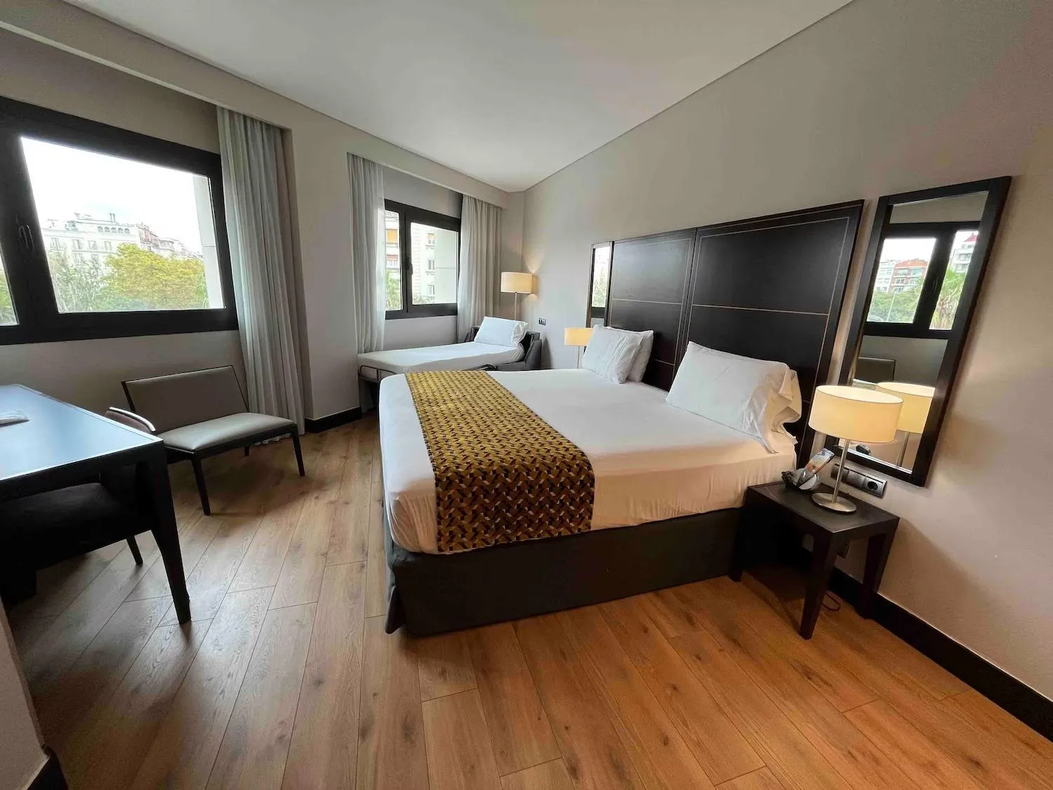 Bed in Eurostars Monumental