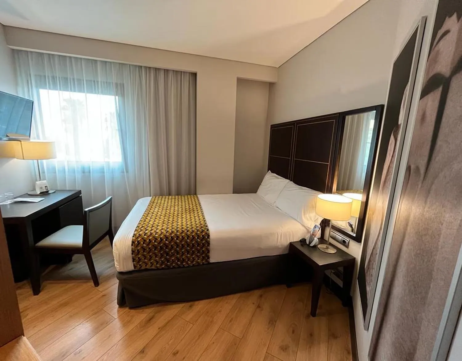 Bed in Eurostars Monumental