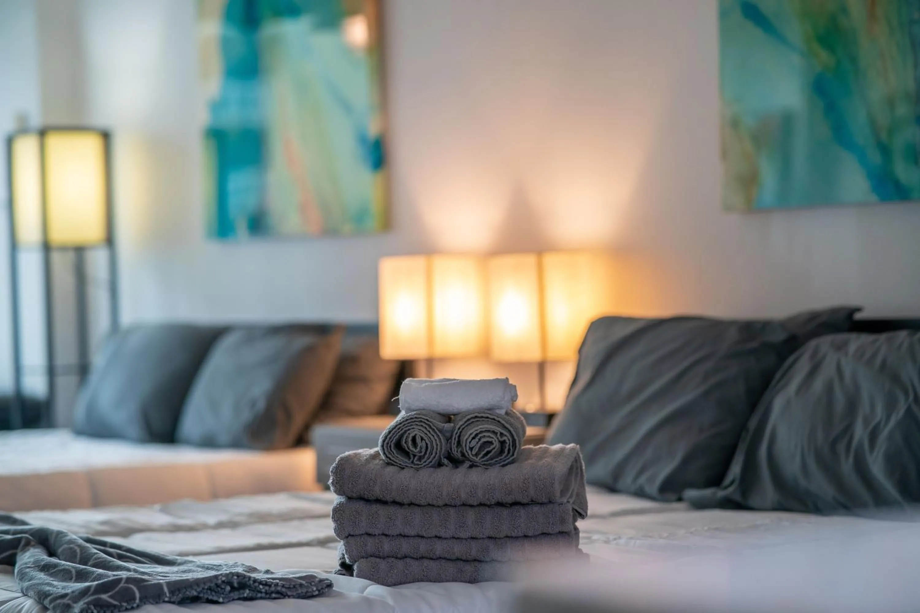 Bed in oceanside inn