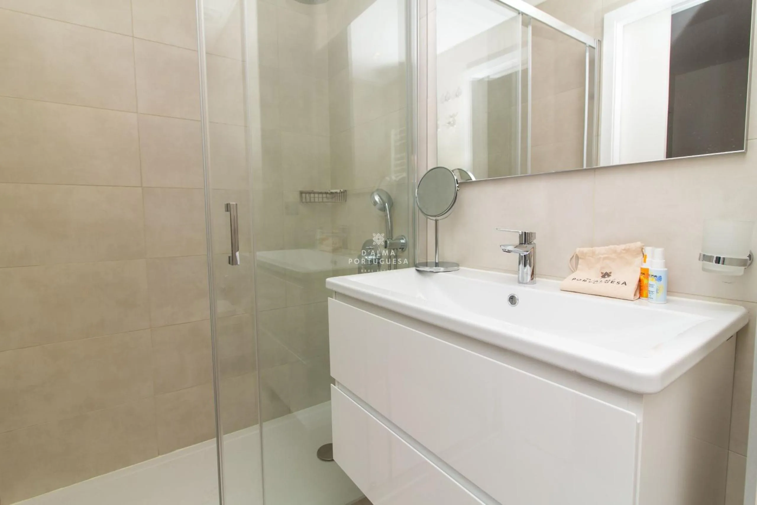 Bathroom in Apartment Terracos do Mar - By Dalma Portuguesa