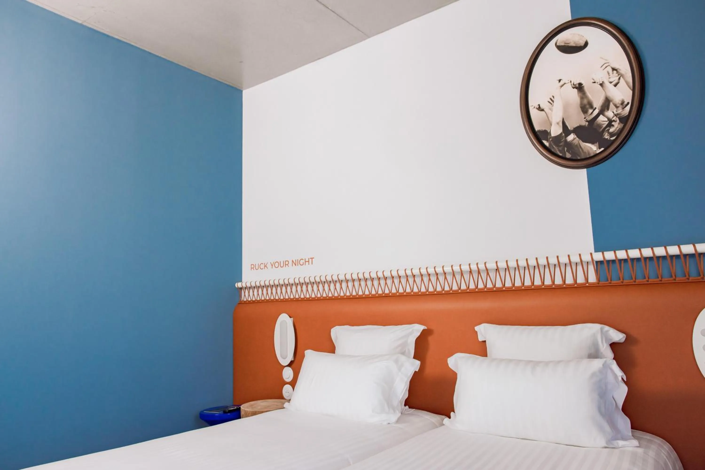 Bed in The Ruck Hotel