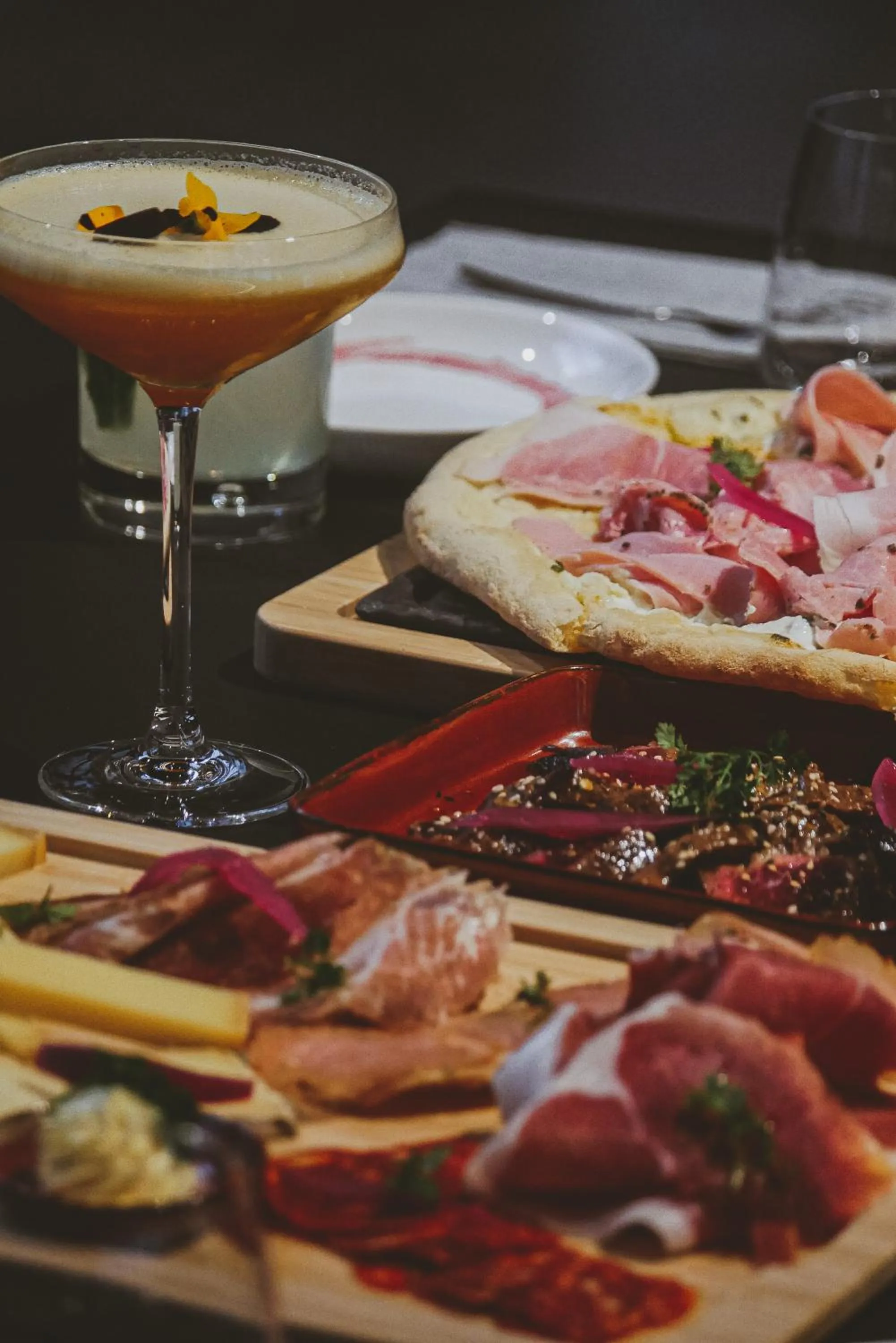 Food and drinks in The Ruck Hotel