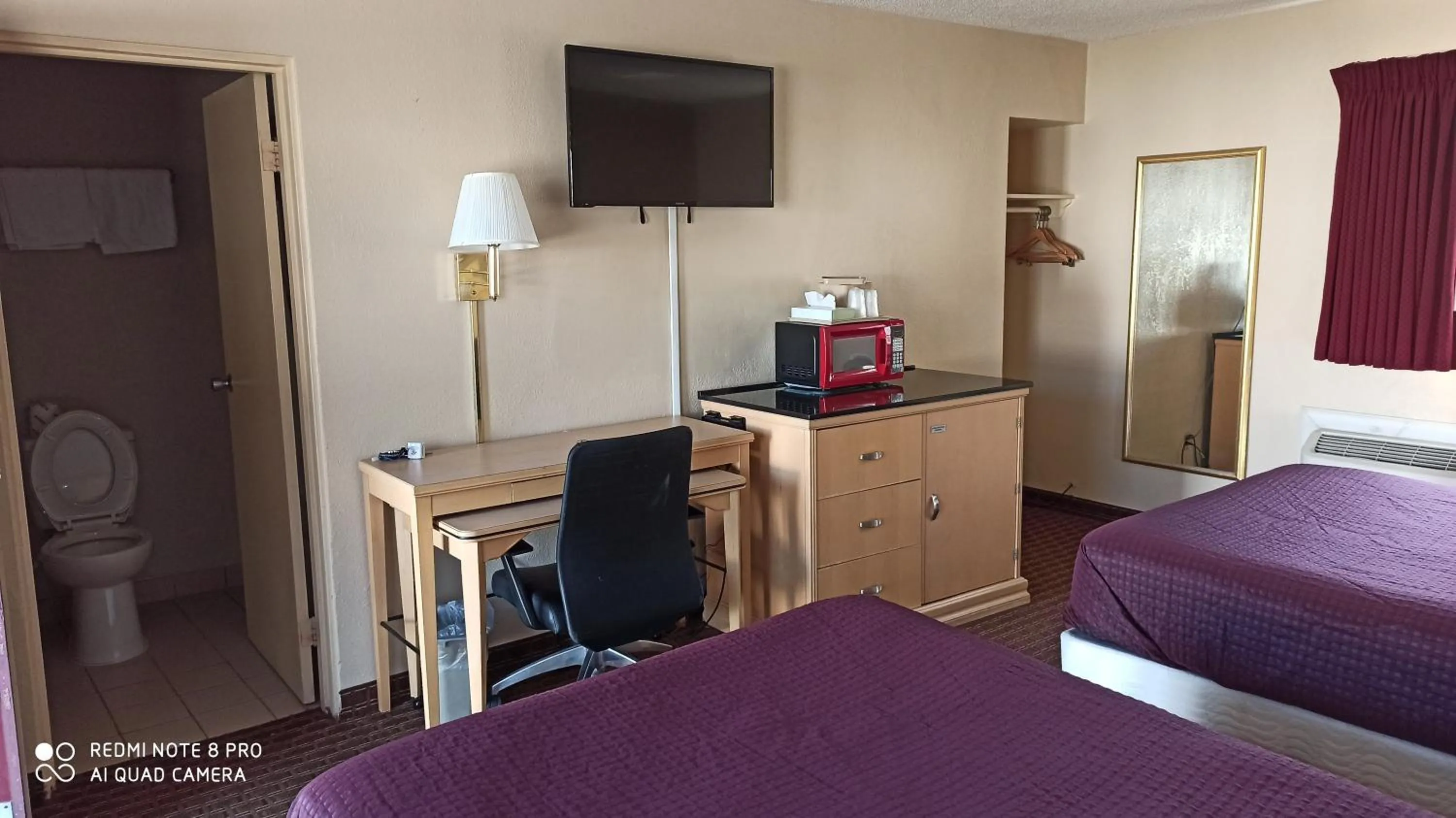 TV and multimedia, Bed in Best Budget Inn Tell City