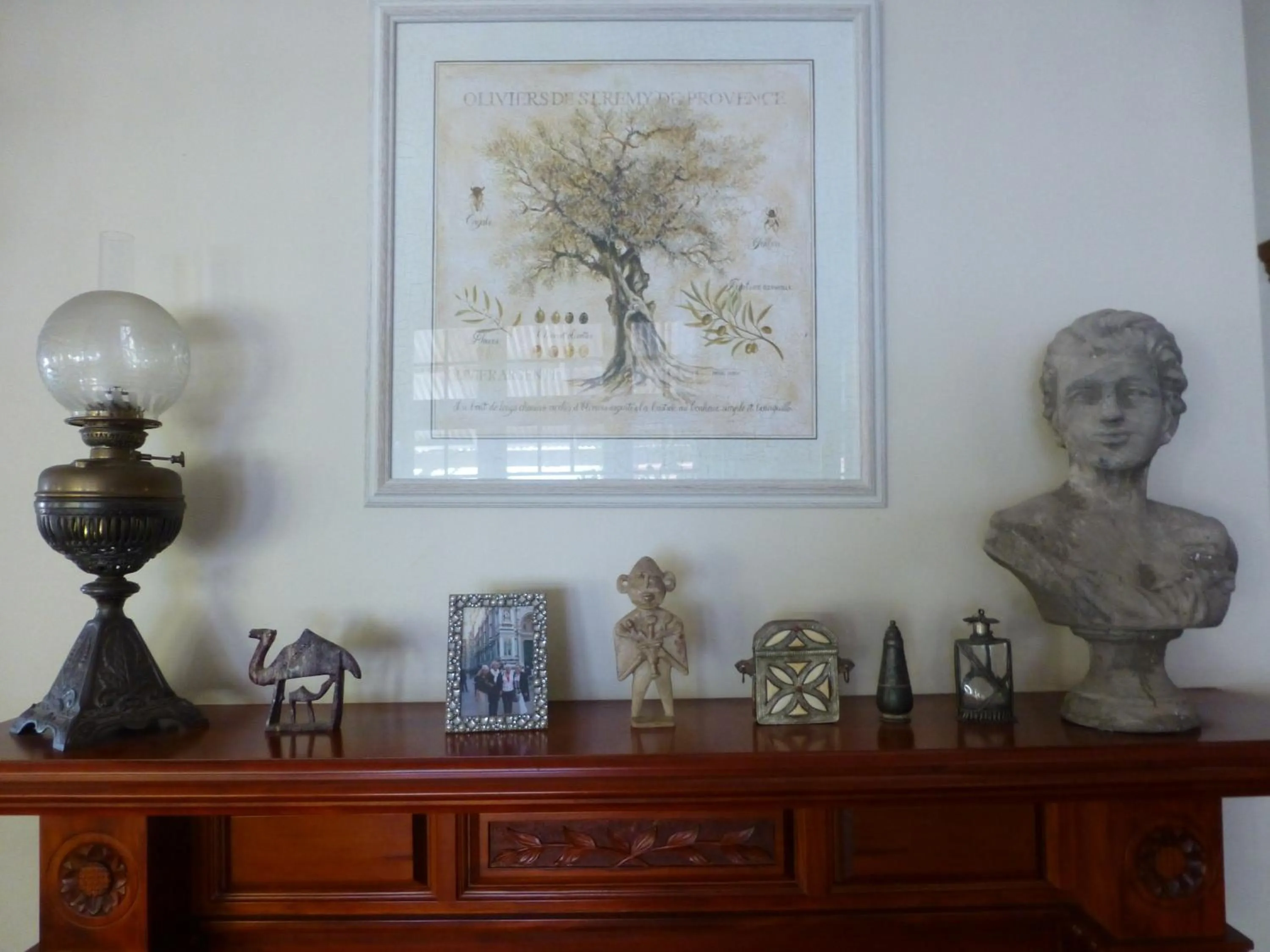 Decorative detail in Lakeside Bed & Breakfast