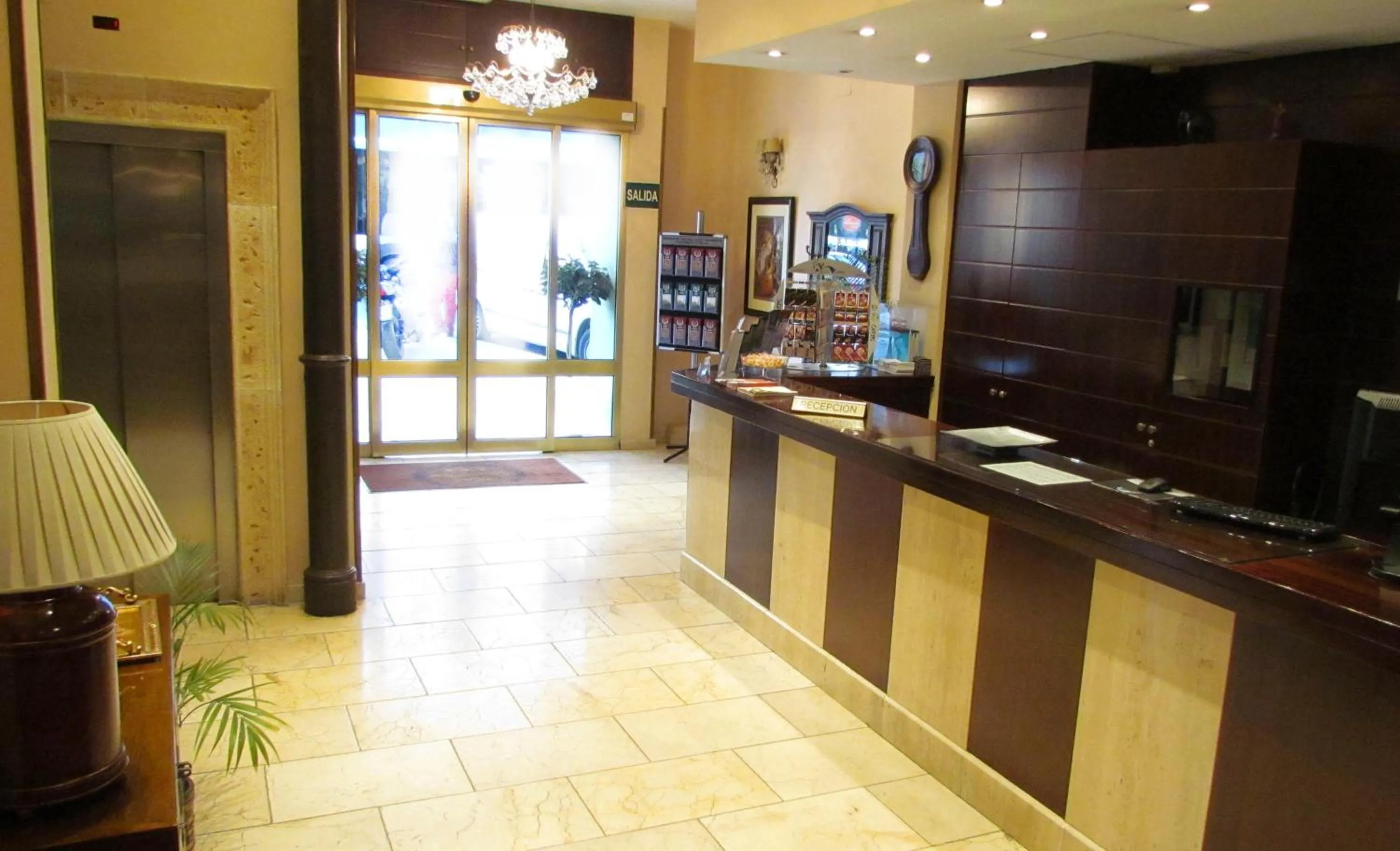 Lobby or reception in Hotel Don Paco