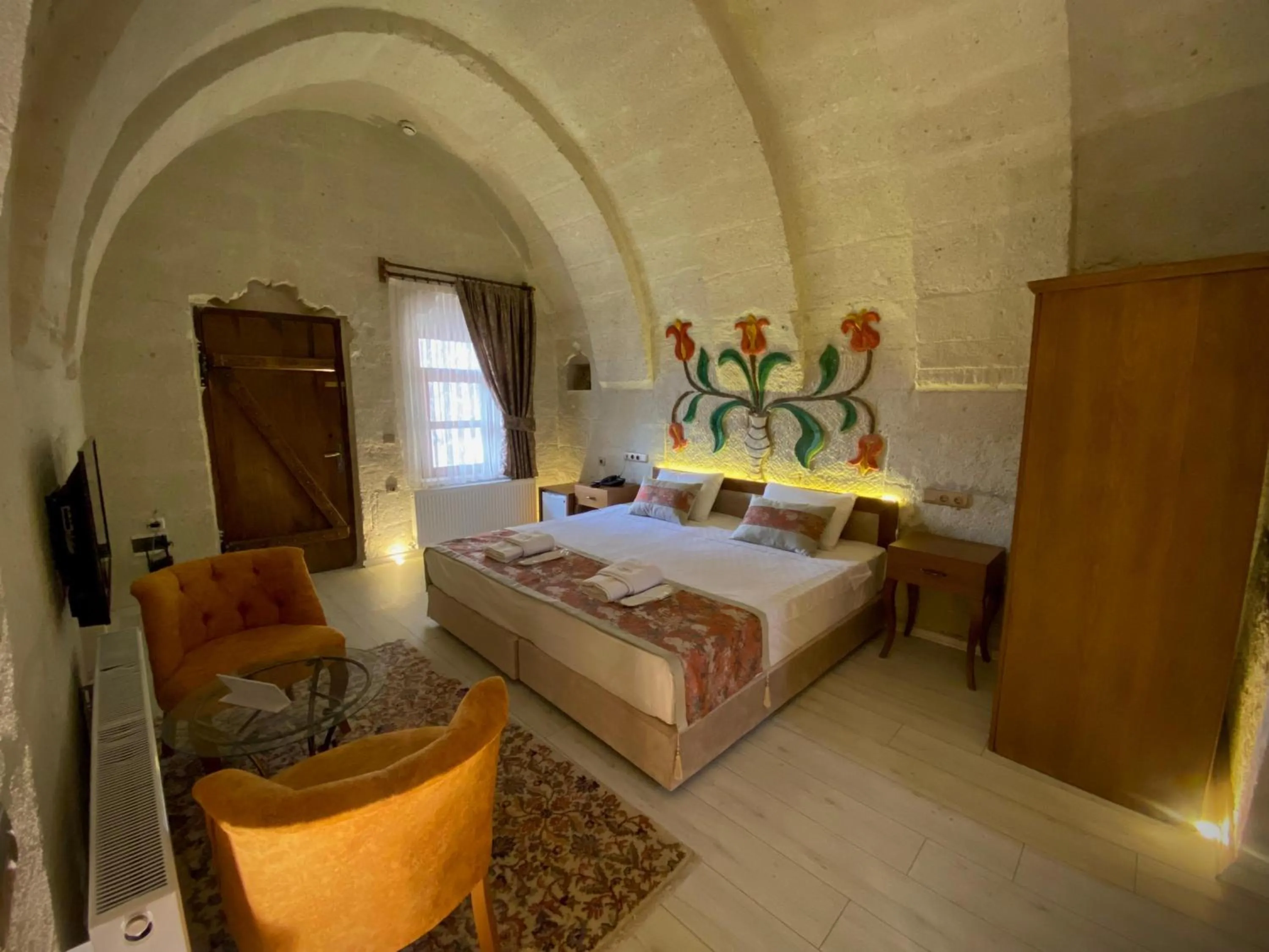 Bed in Mesken Cave Suites