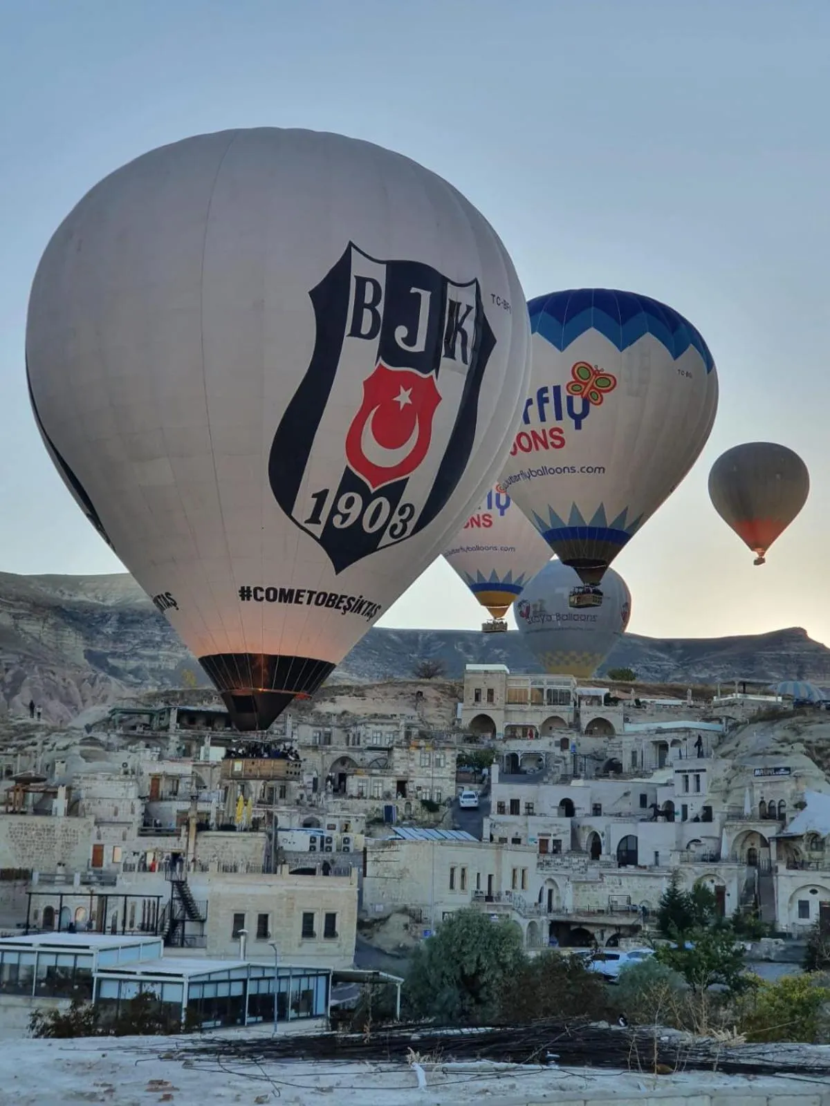 Day in Mesken Cave Suites