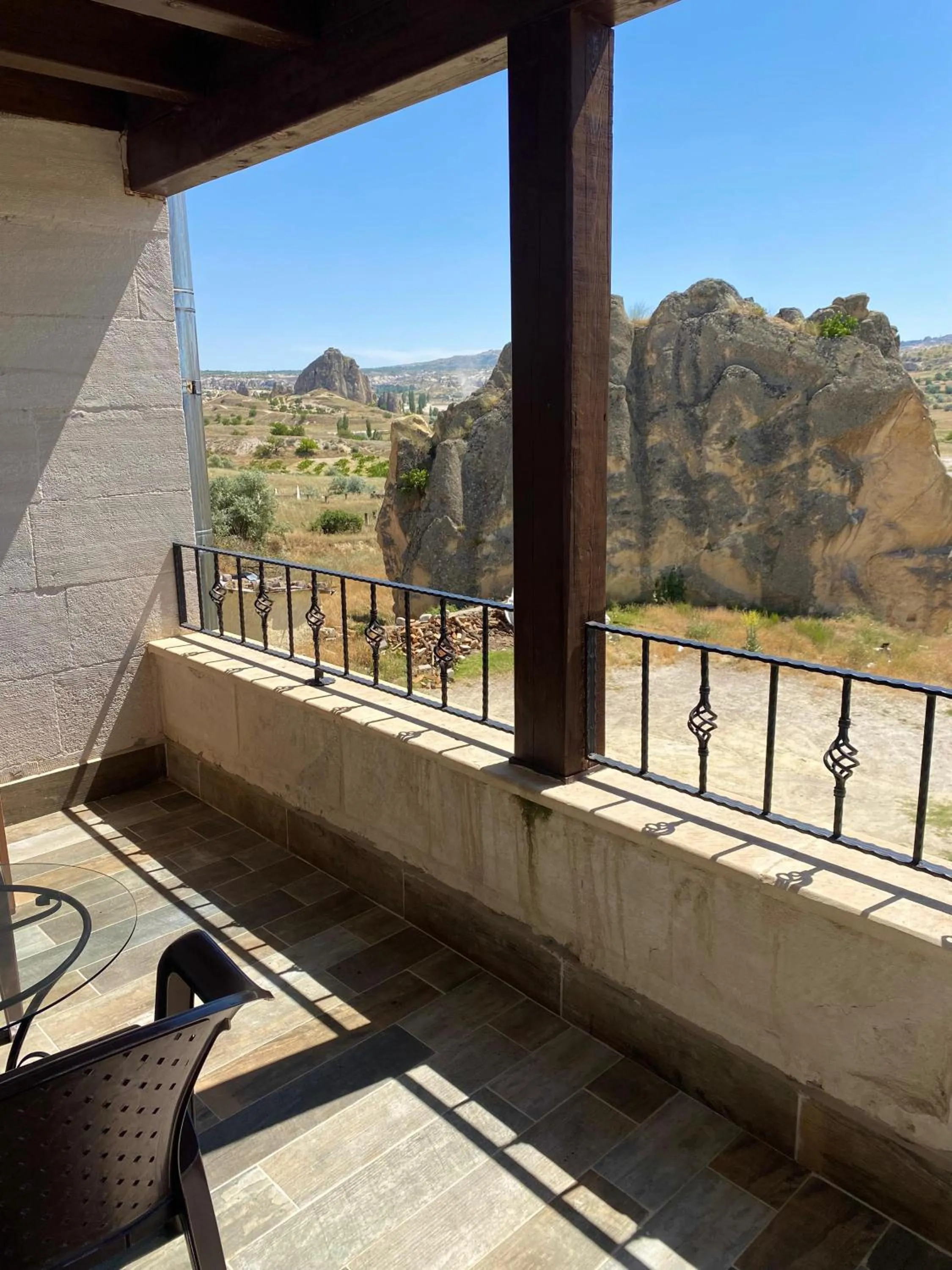 Patio in Mesken Cave Suites