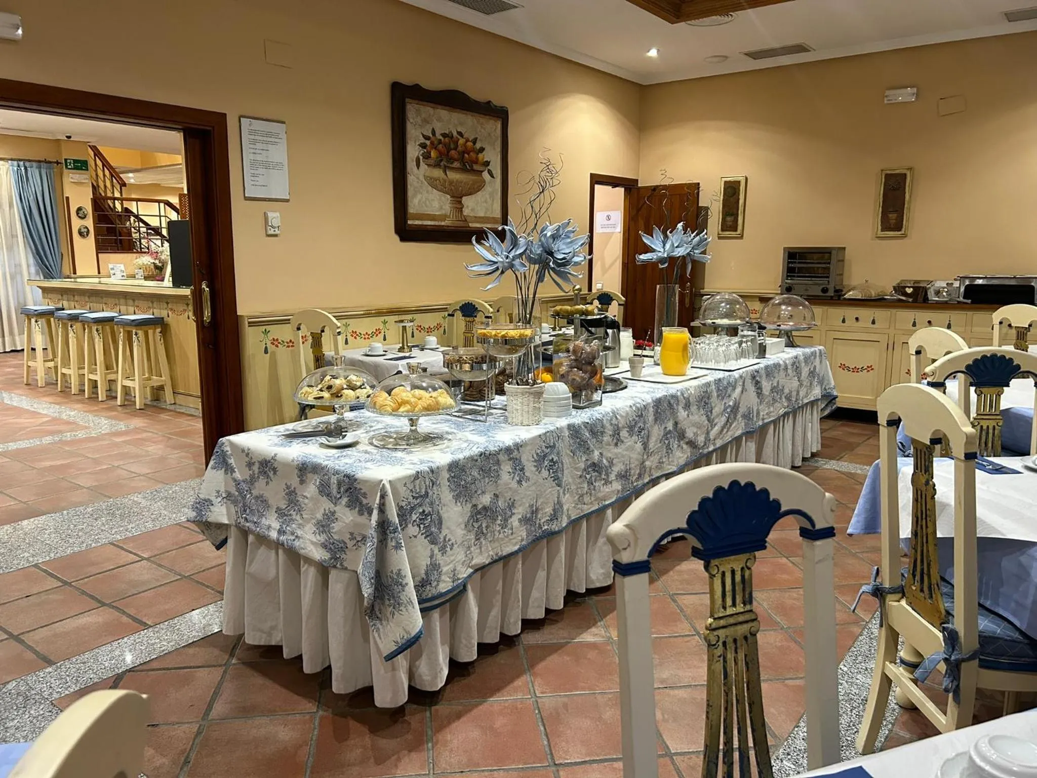 Food and drinks in Hotel Casona de la Reyna