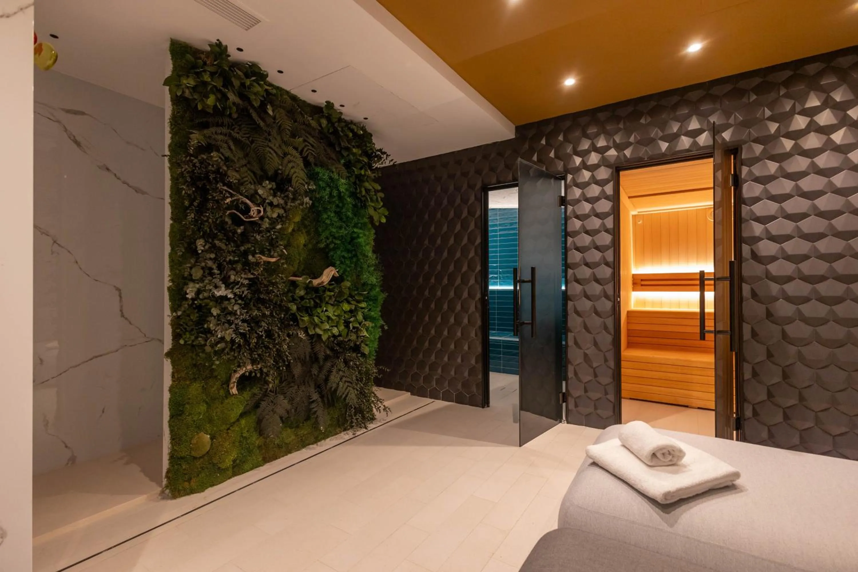 Spa and wellness centre/facilities, Bed in Hotel Neptuno Playa & Spa