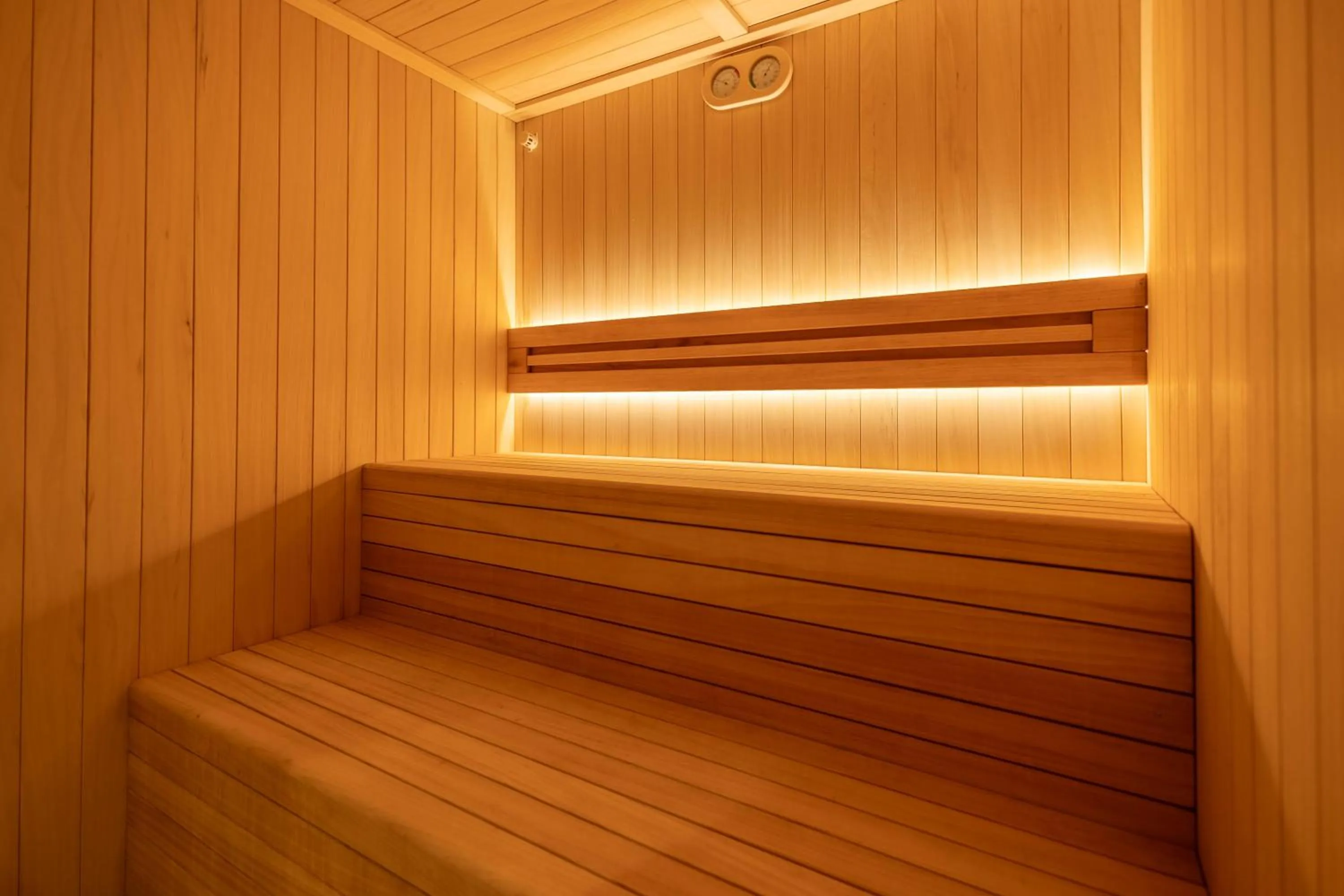 Sauna in Hotel Neptuno Playa & Spa