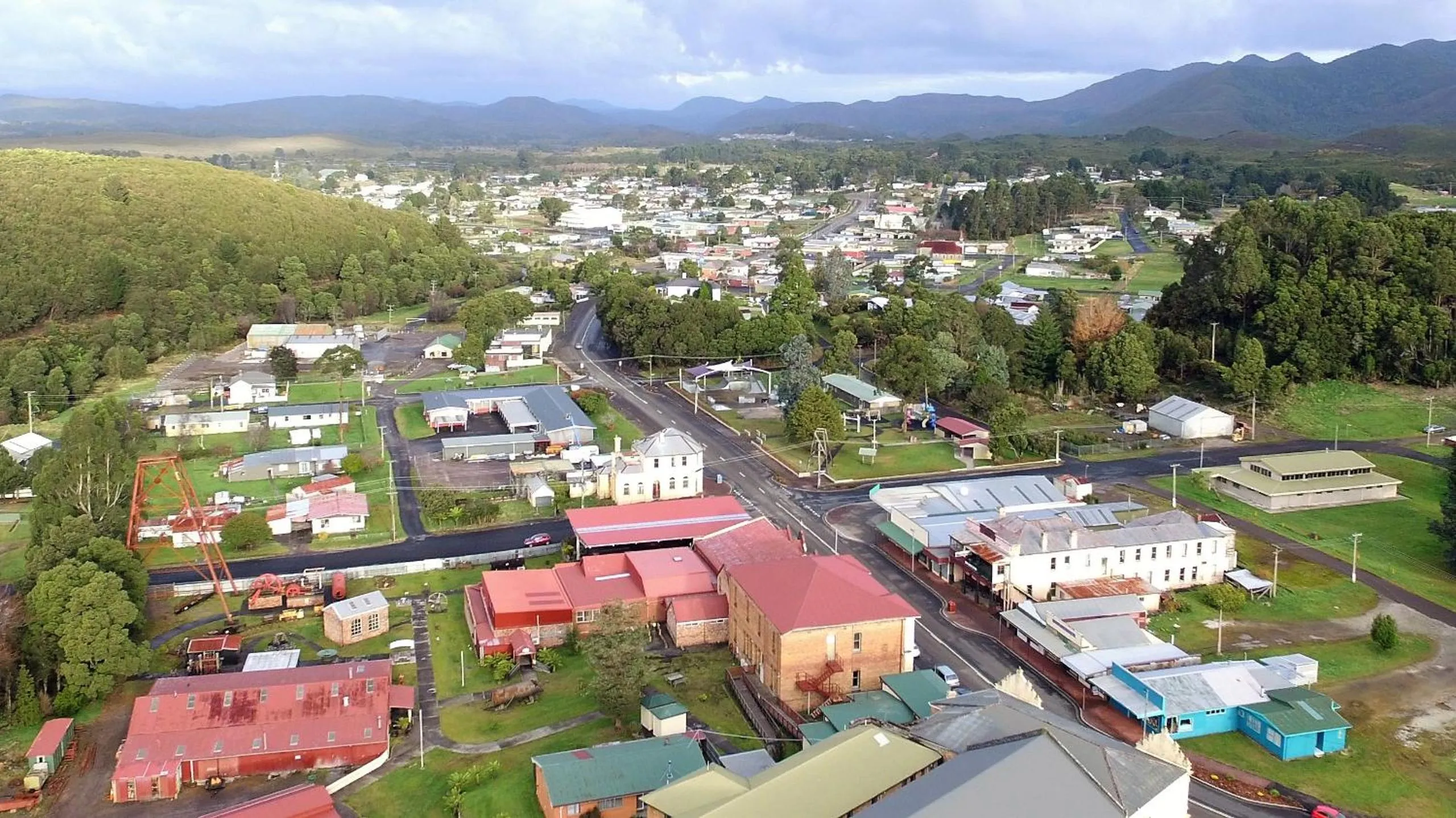 Neighbourhood in Zeehan Bush Camp