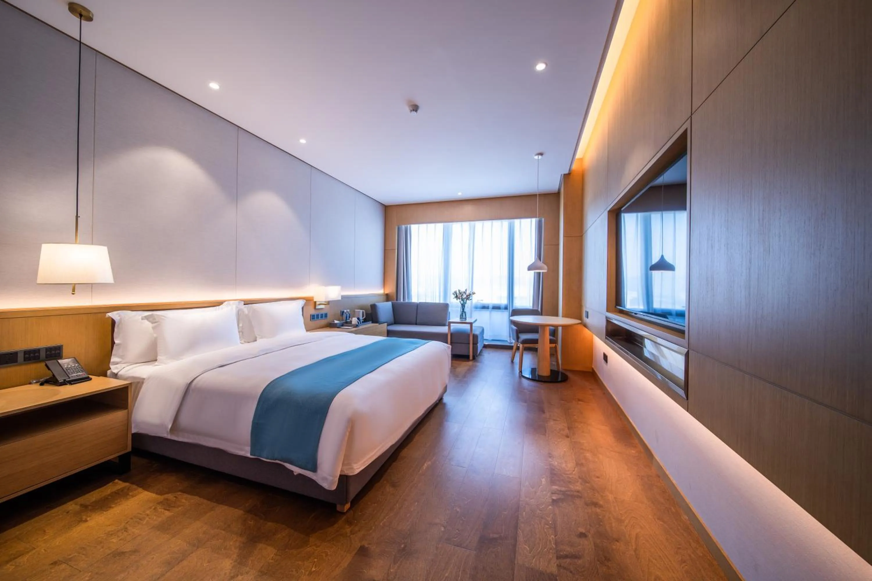Bed in Howard Johnson by Wyndham Lanting Hotel Ningbo