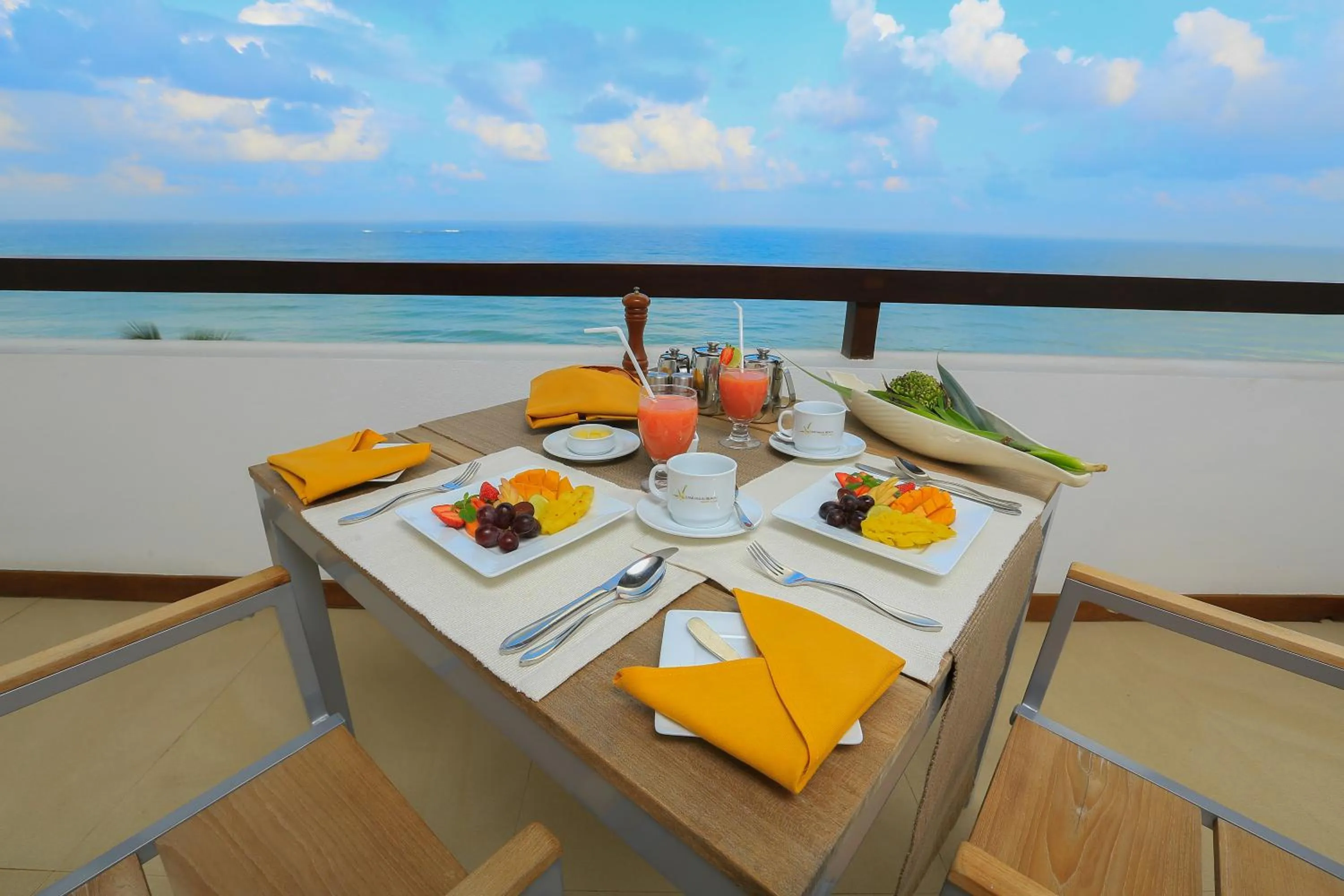 Restaurant/places to eat in Pandanus Beach Resort & Spa