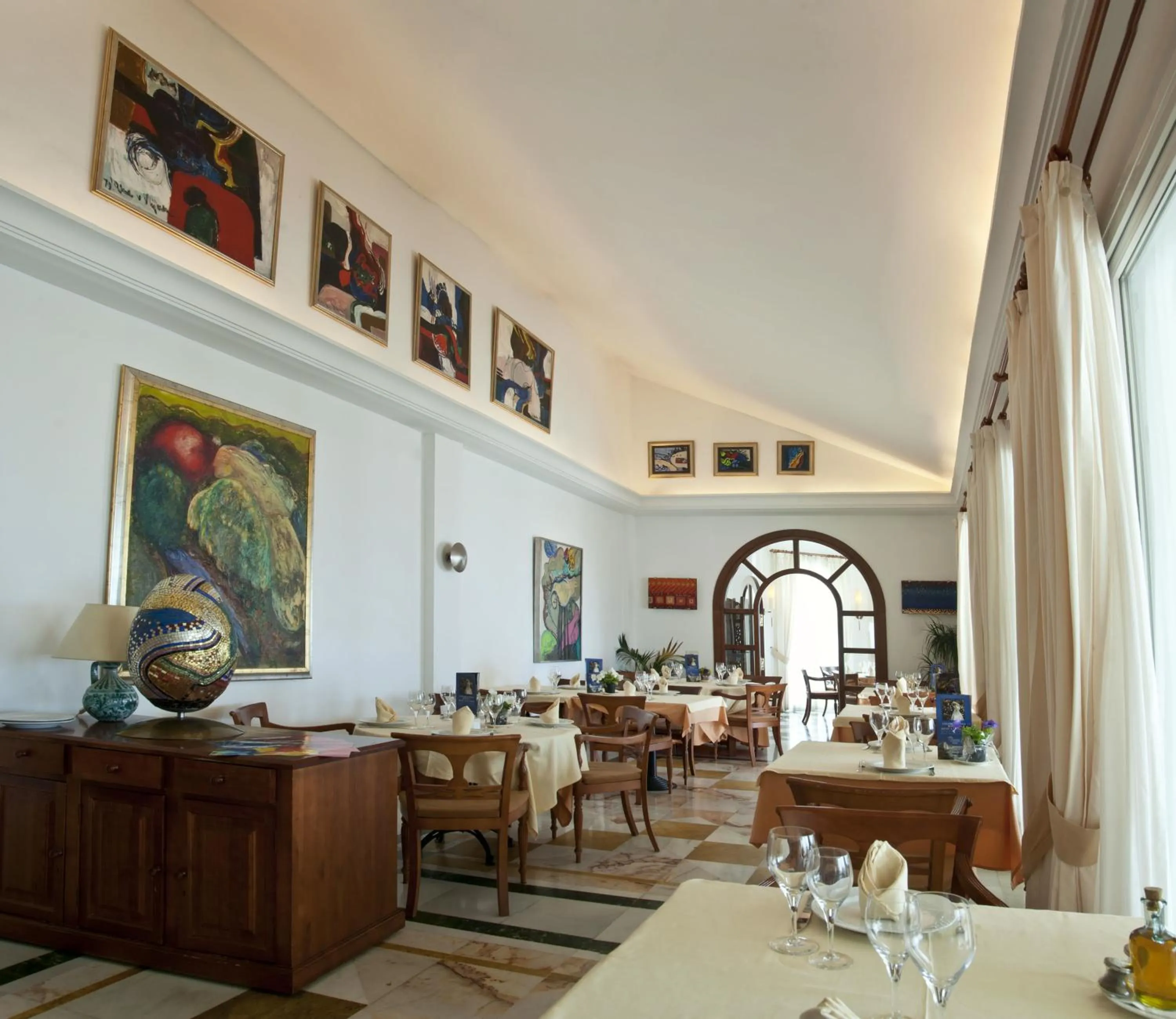 Restaurant/places to eat in Villa Guadalupe