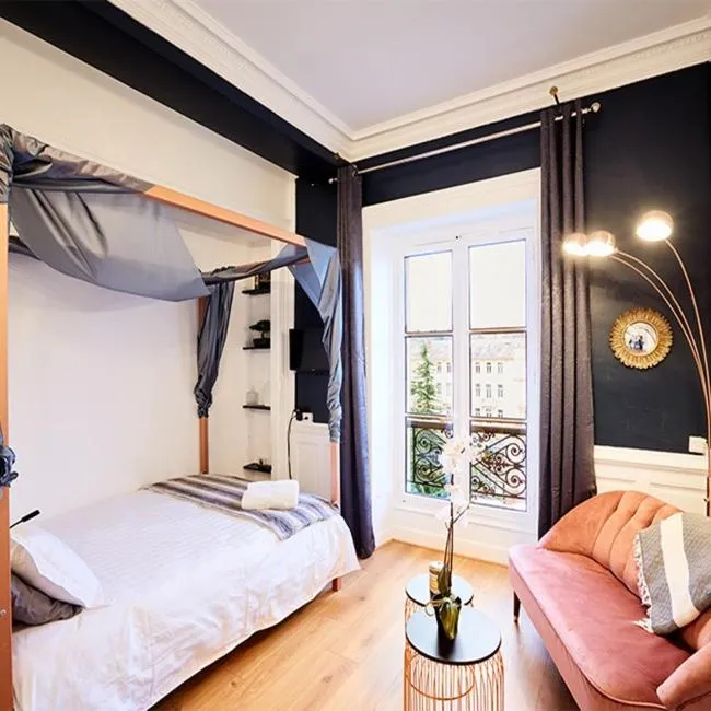 Bed in Le Gatsby 3 étoiles