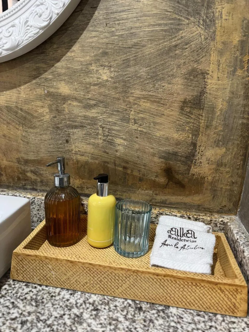 Apartamentos "Ala Residencias"