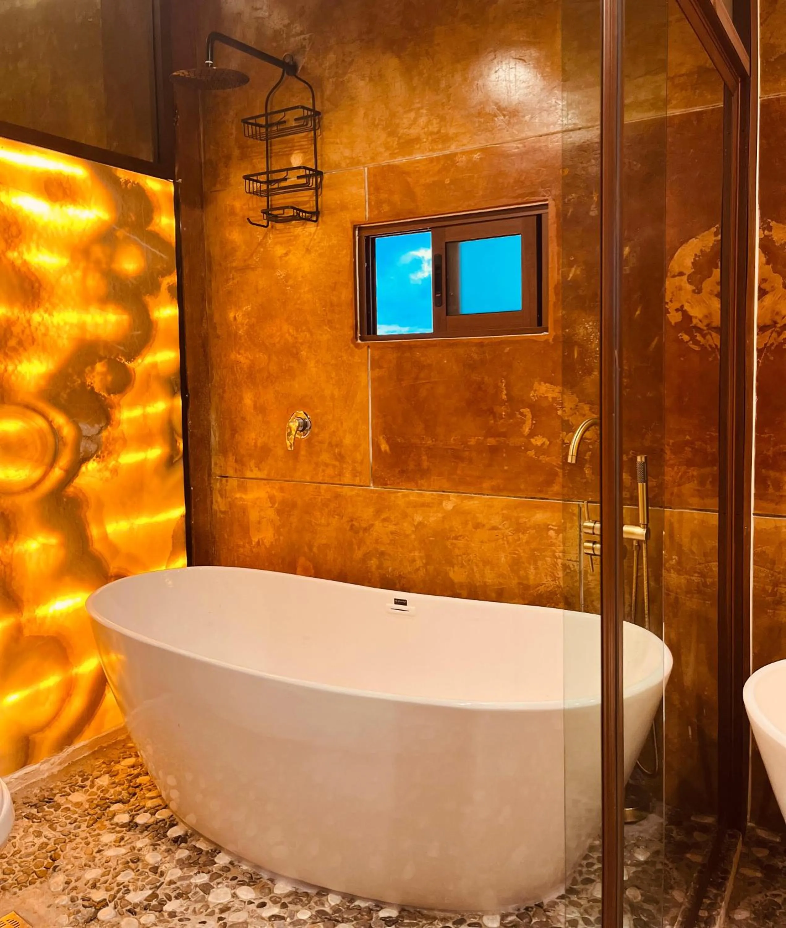 Shower in Apartamentos "Ala Residencias"