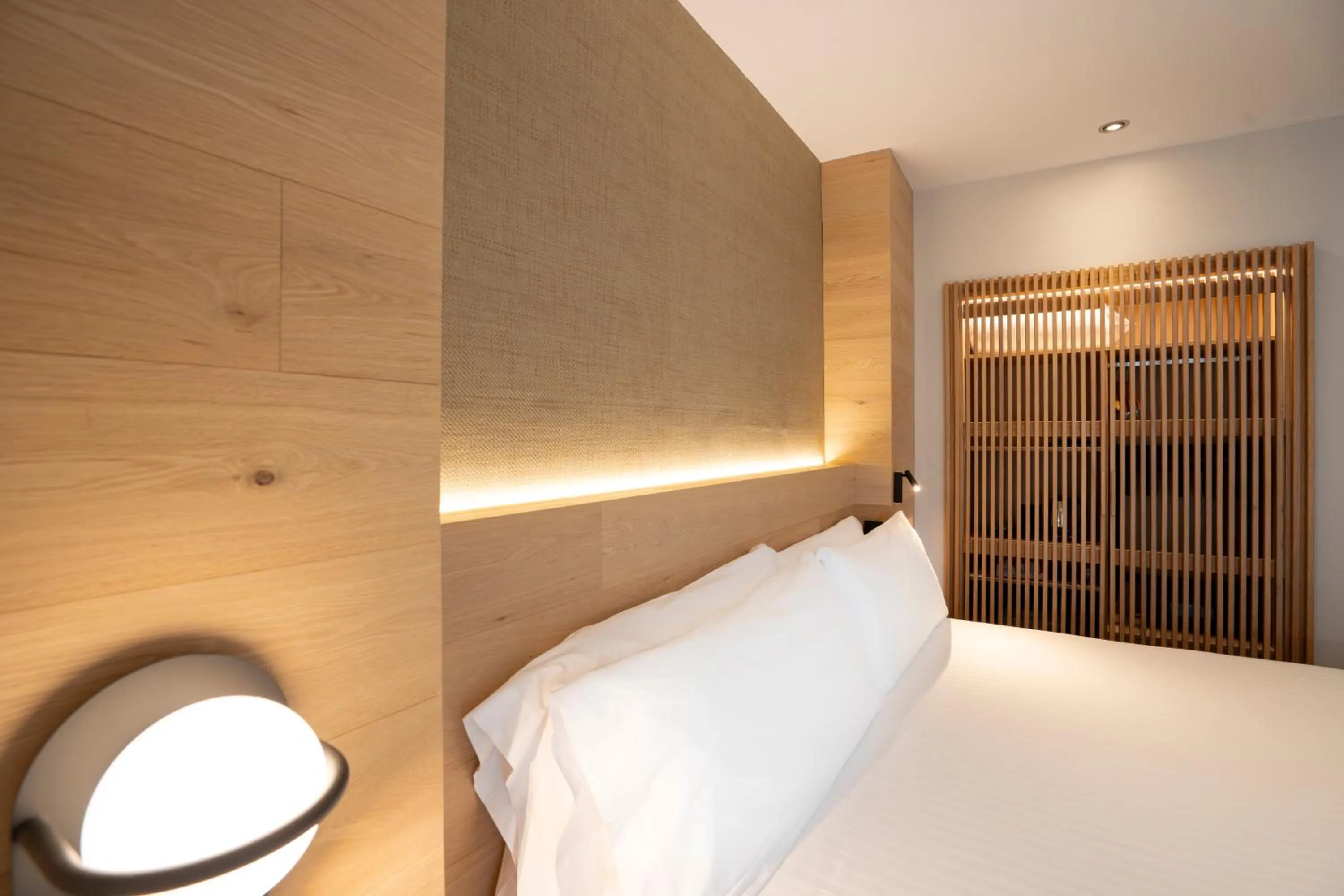 Decorative detail, Bed in Hotel Zenit Bilbao