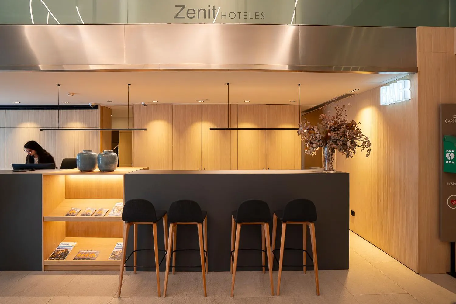Lounge or bar in Hotel Zenit Bilbao