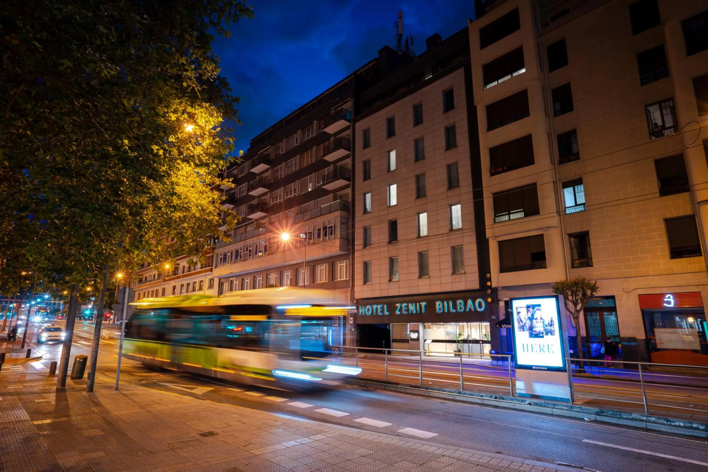 Facade/entrance in Hotel Zenit Bilbao