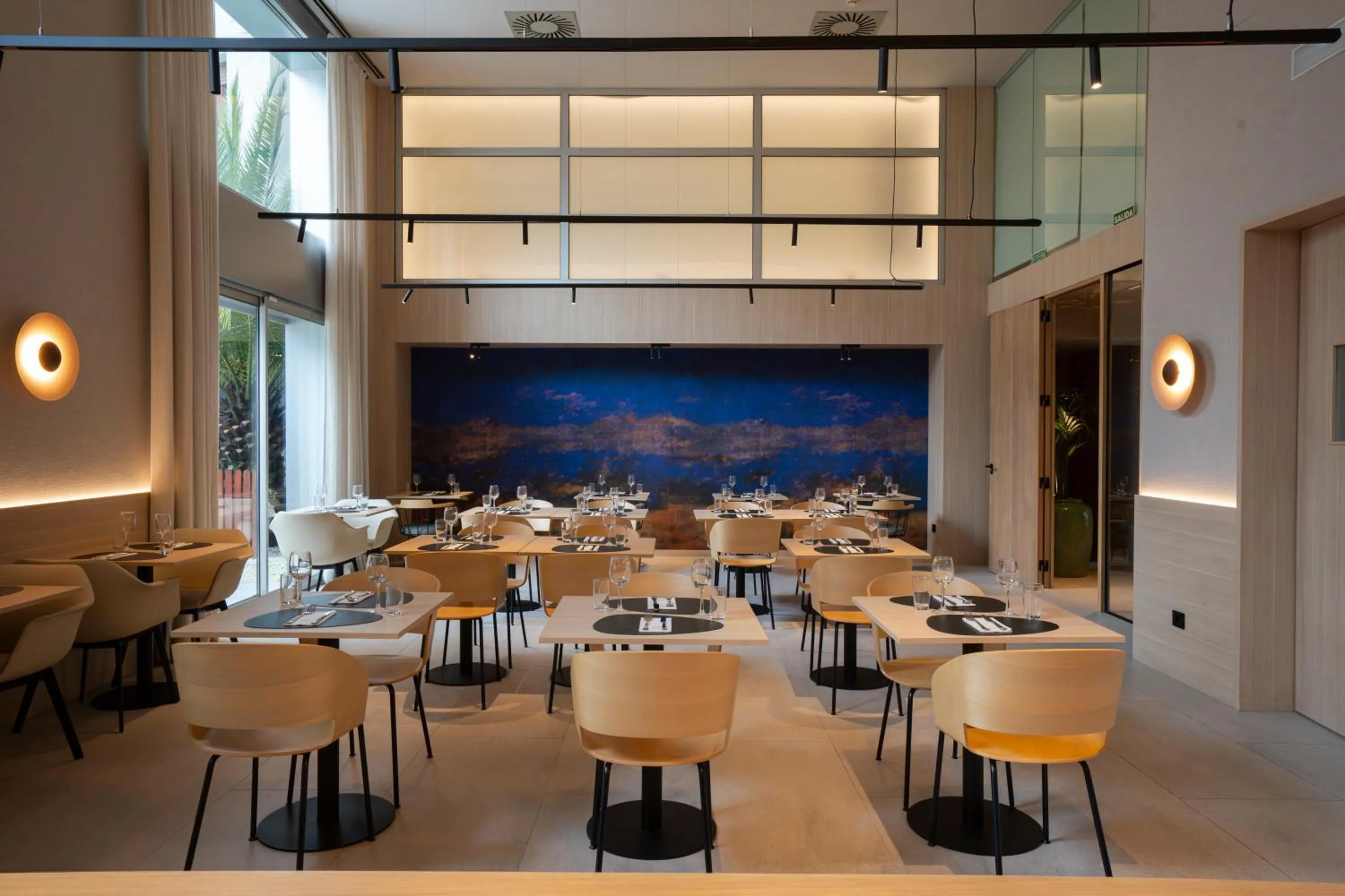 Restaurant/places to eat in Hotel Zenit Bilbao