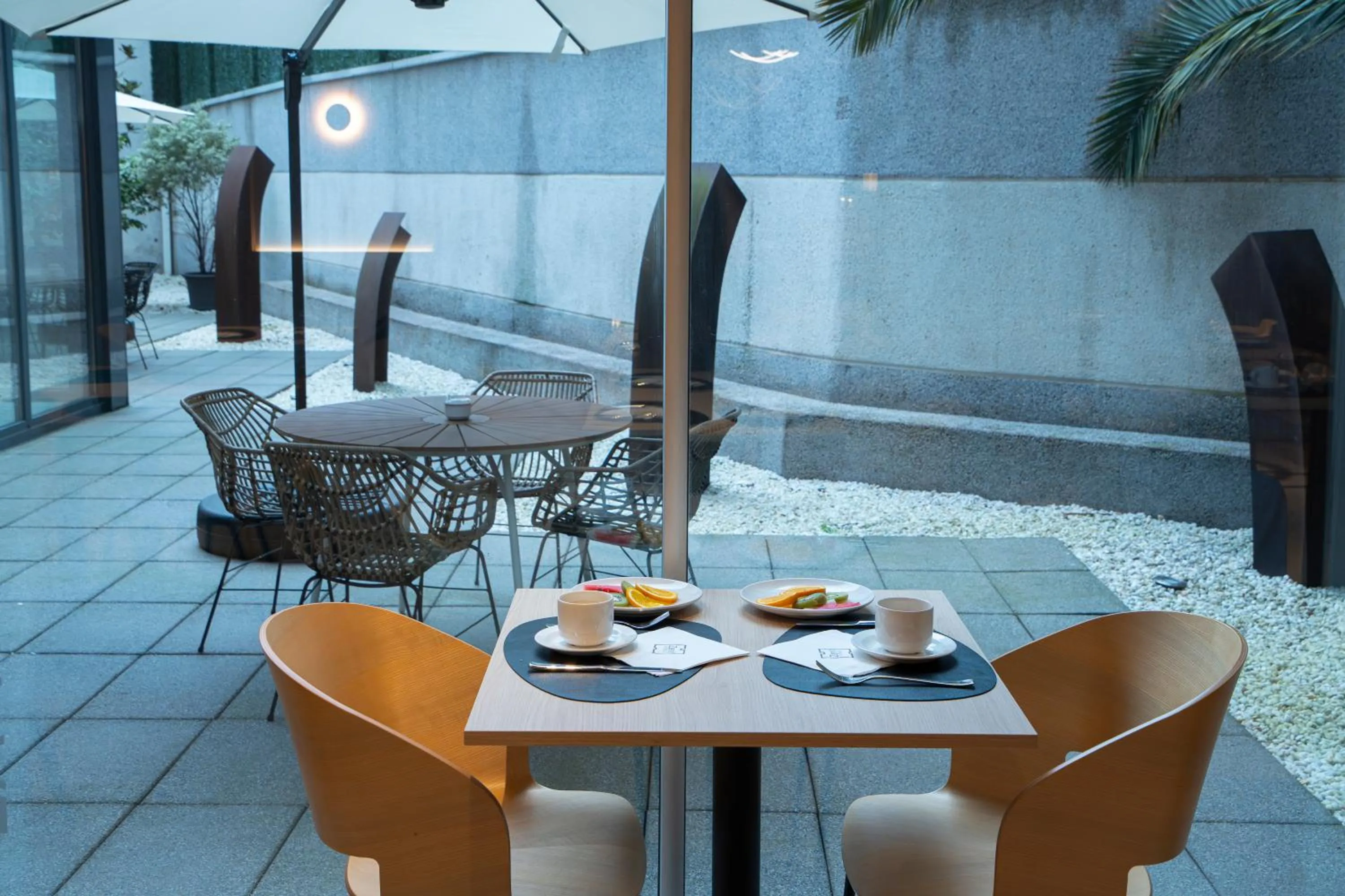 Restaurant/places to eat in Hotel Zenit Bilbao