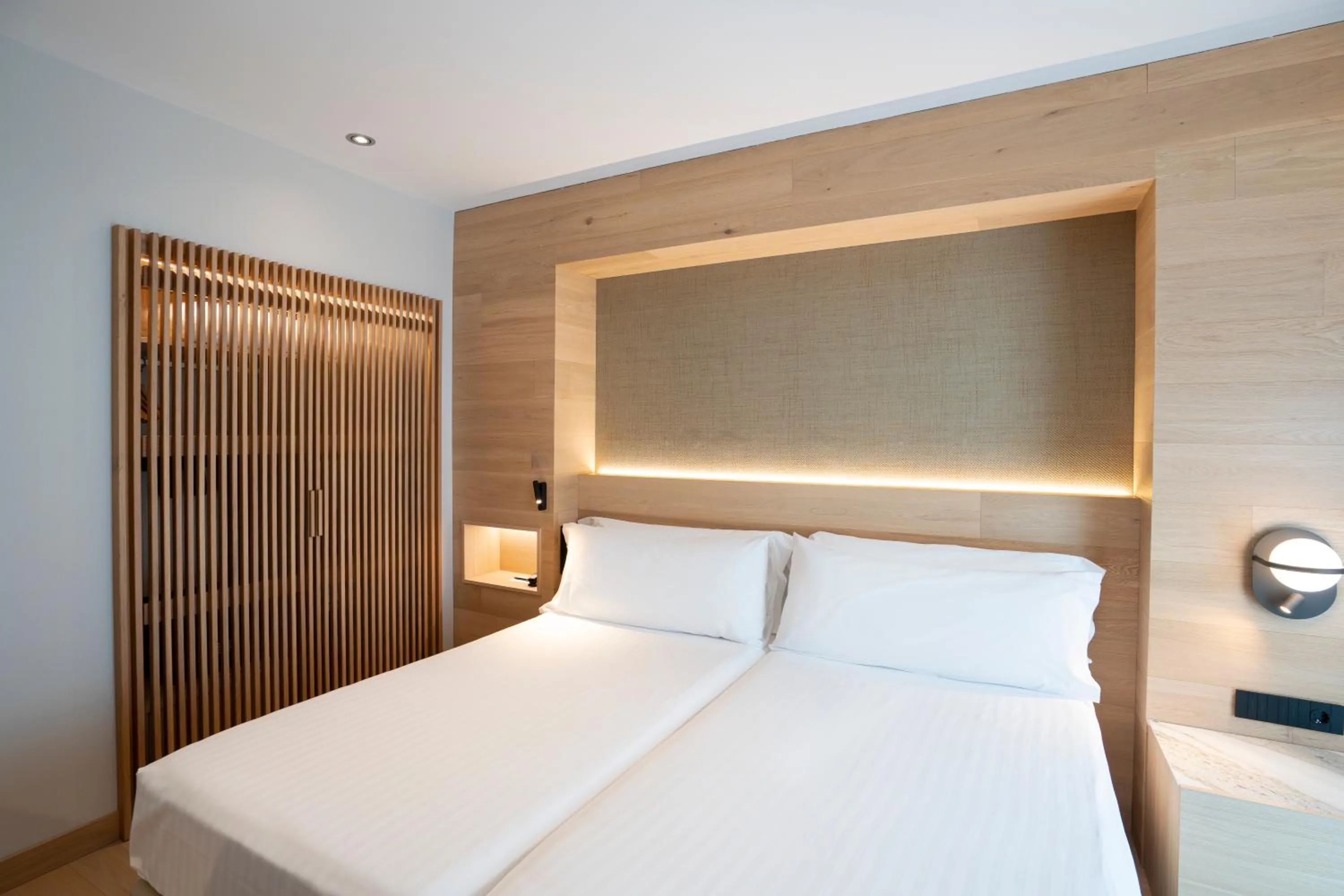 Bed in Hotel Zenit Bilbao