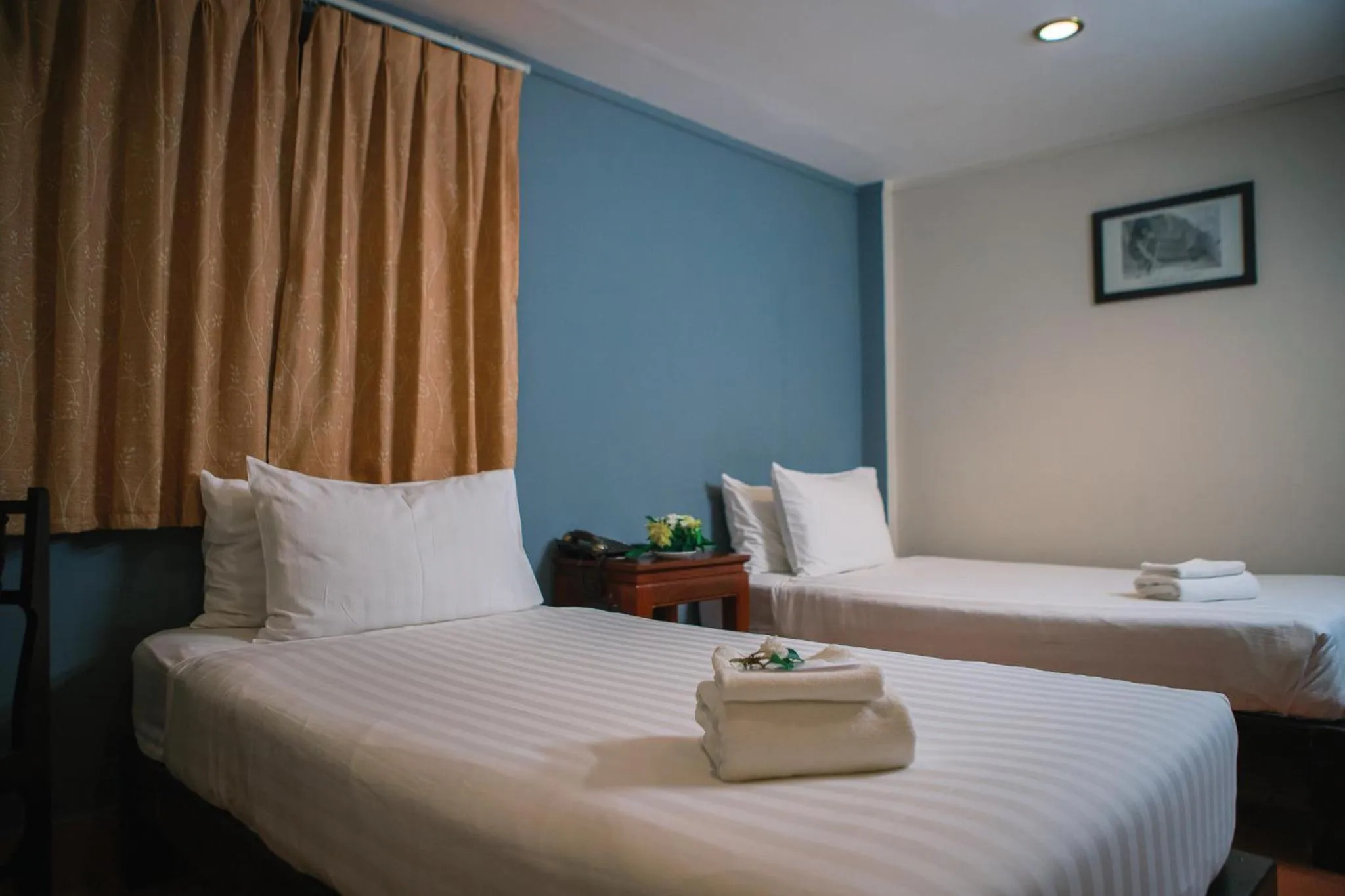 Bed in Pakse hotel & Restaurant