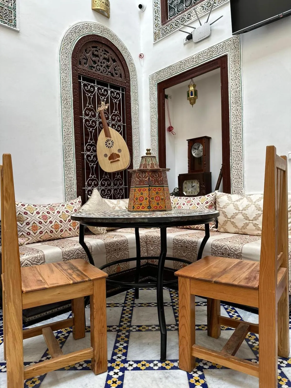 Decorative detail in Riad Fes Colors & SPA - Family Lodging