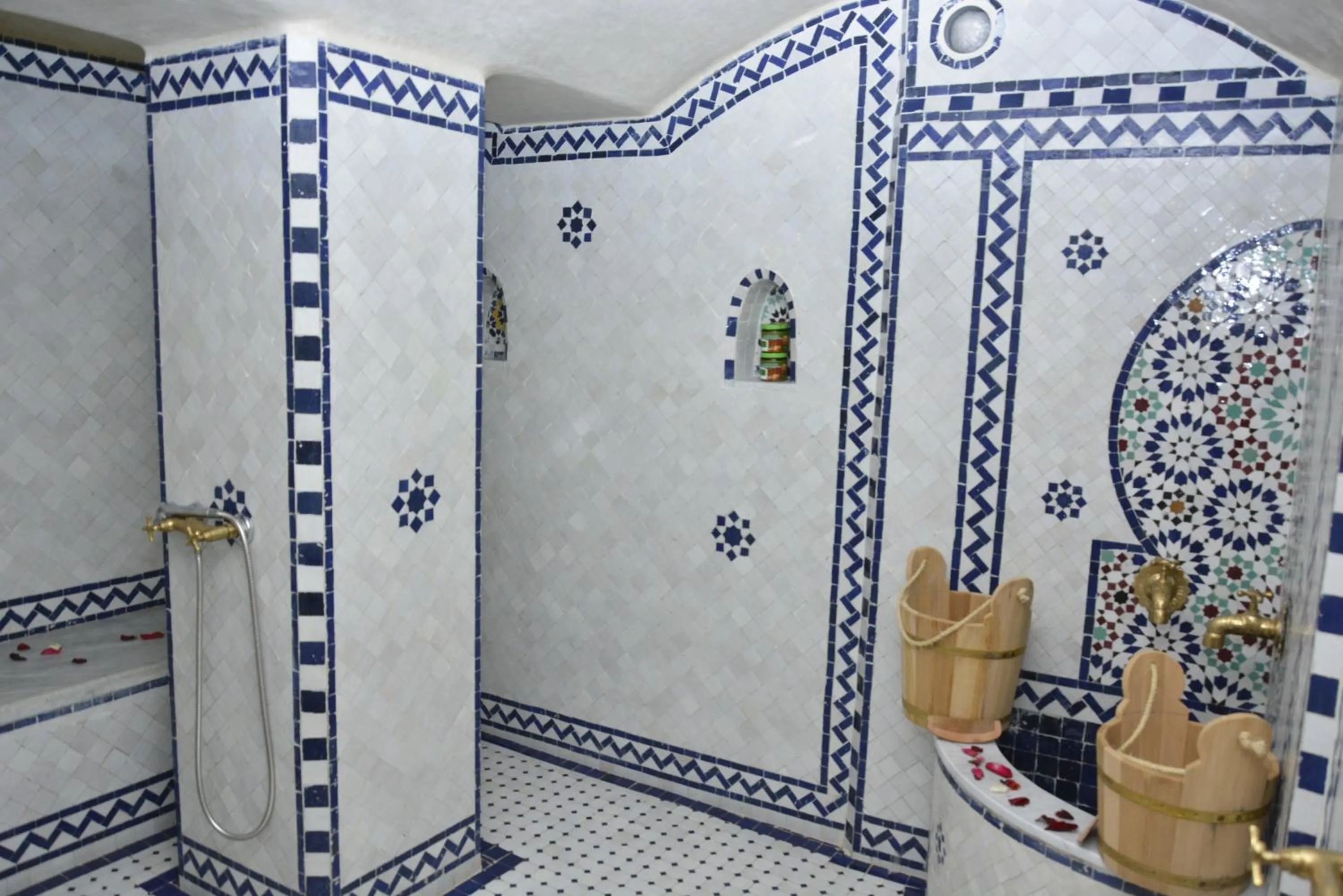 Riad Fes Colors & SPA - Family Lodging