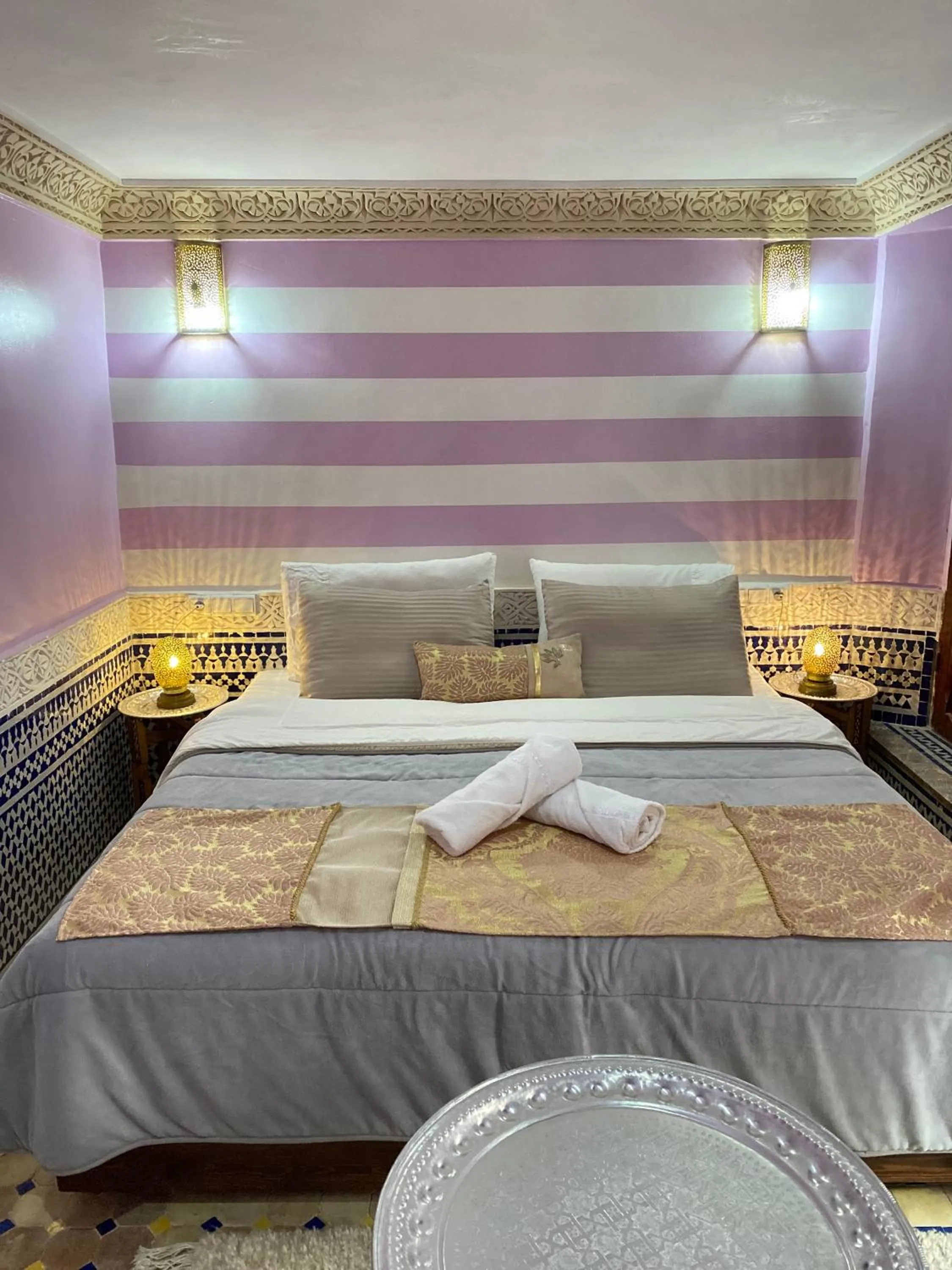 Bed in Riad Fes Colors & SPA - Family Lodging