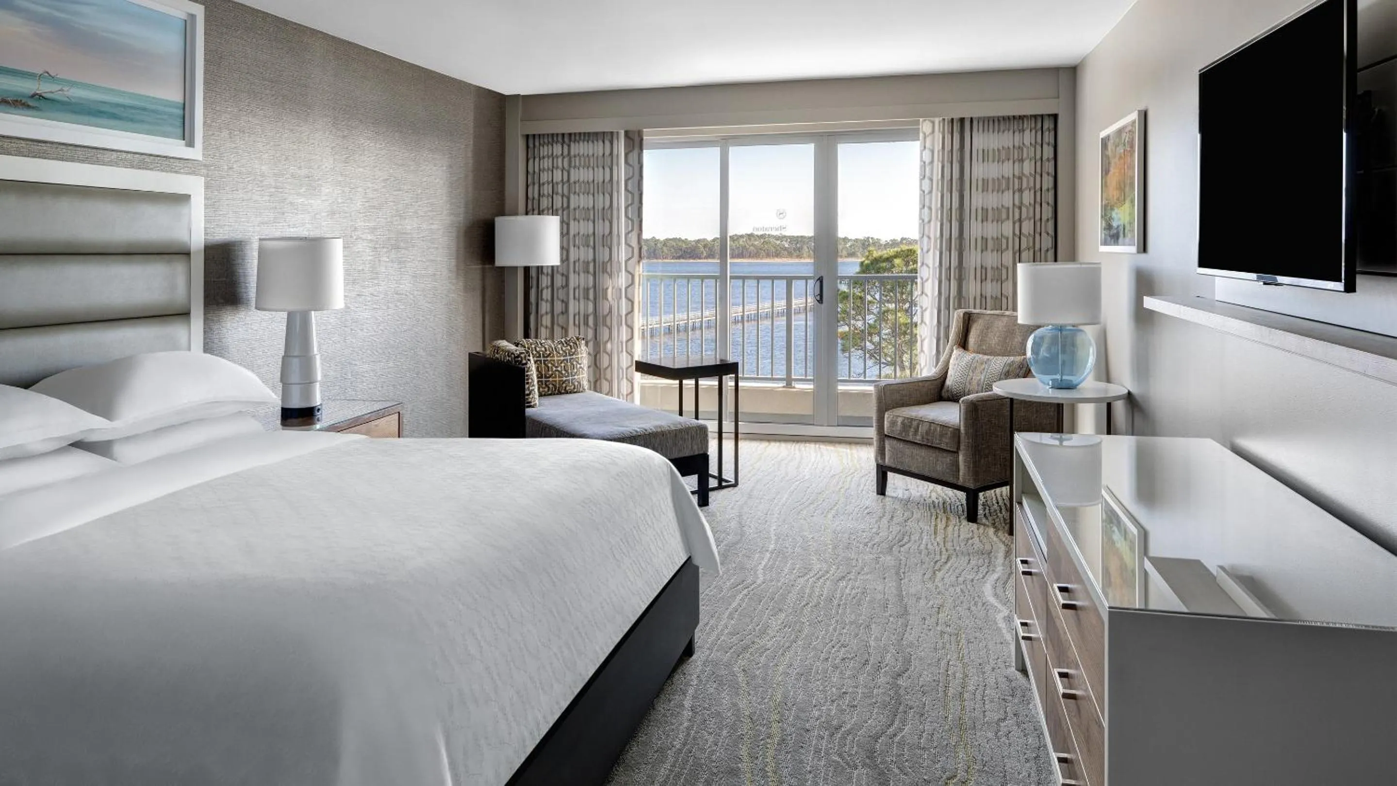 Bed in Bluegreen's Bayside Resort and Spa