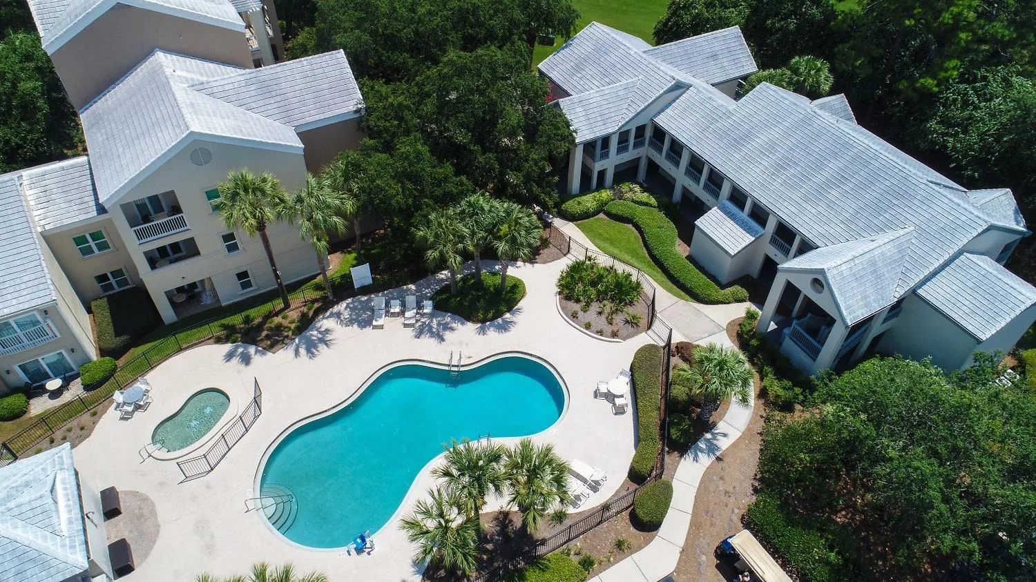 Swimming pool in Bluegreen's Bayside Resort and Spa