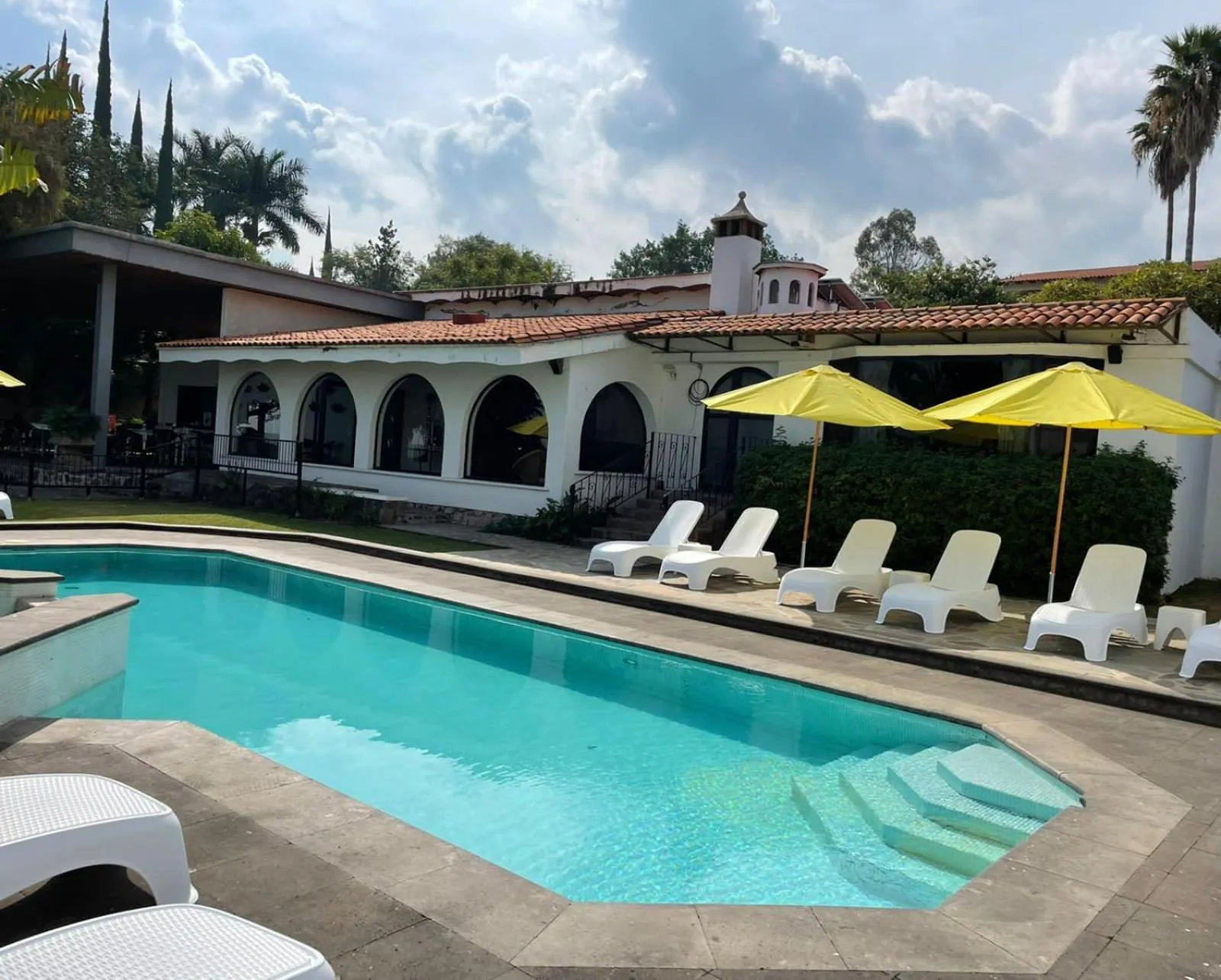 CASA RIVERA DE MORAS