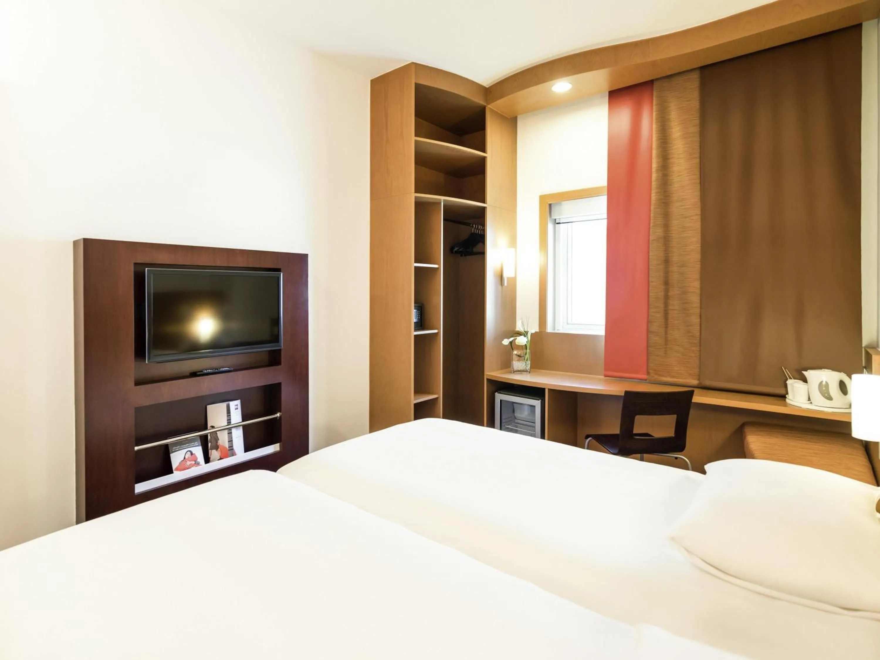 Bedroom in Ibis Fujairah