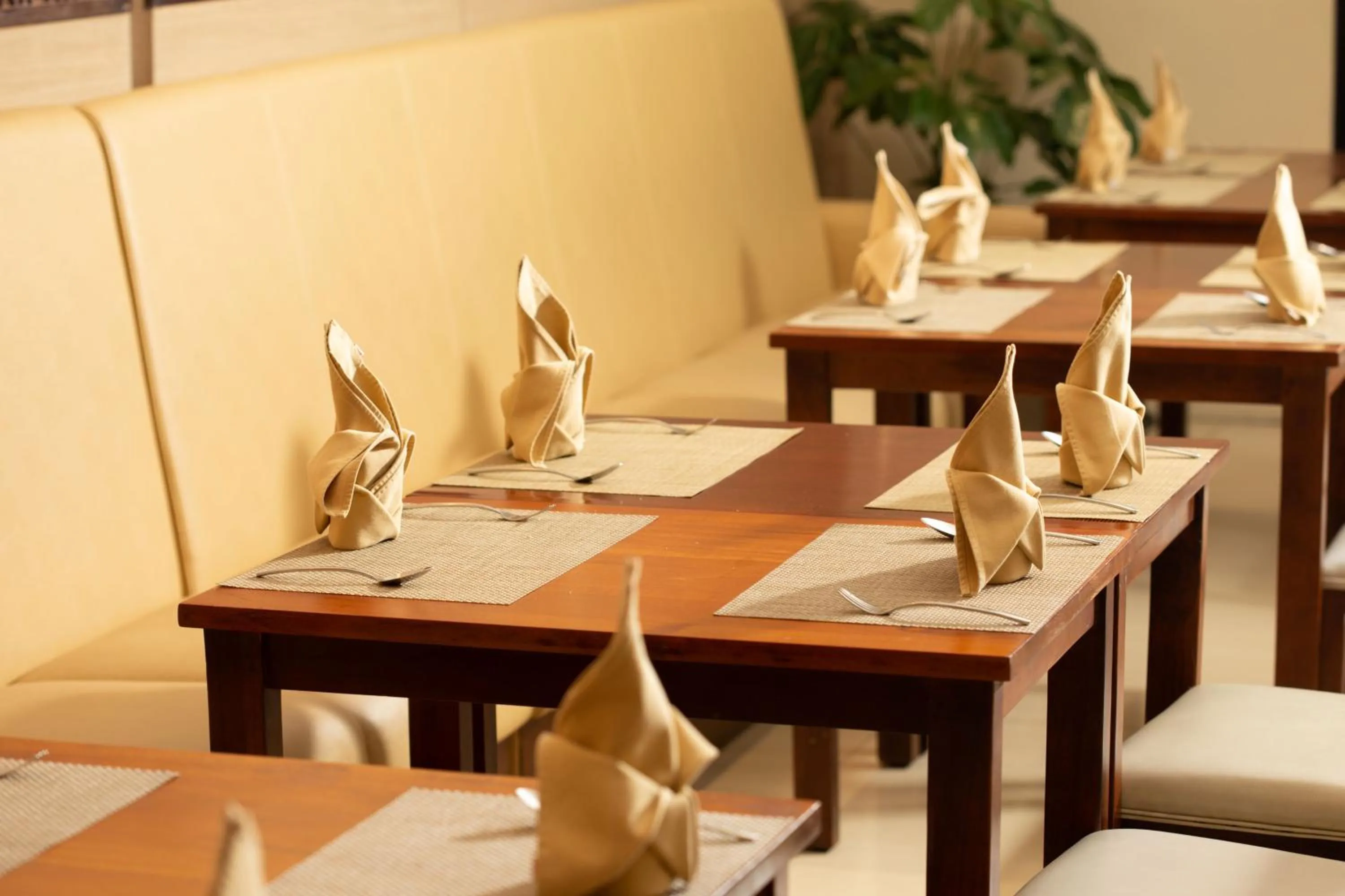 Restaurant/places to eat in Santika Premiere Bintaro